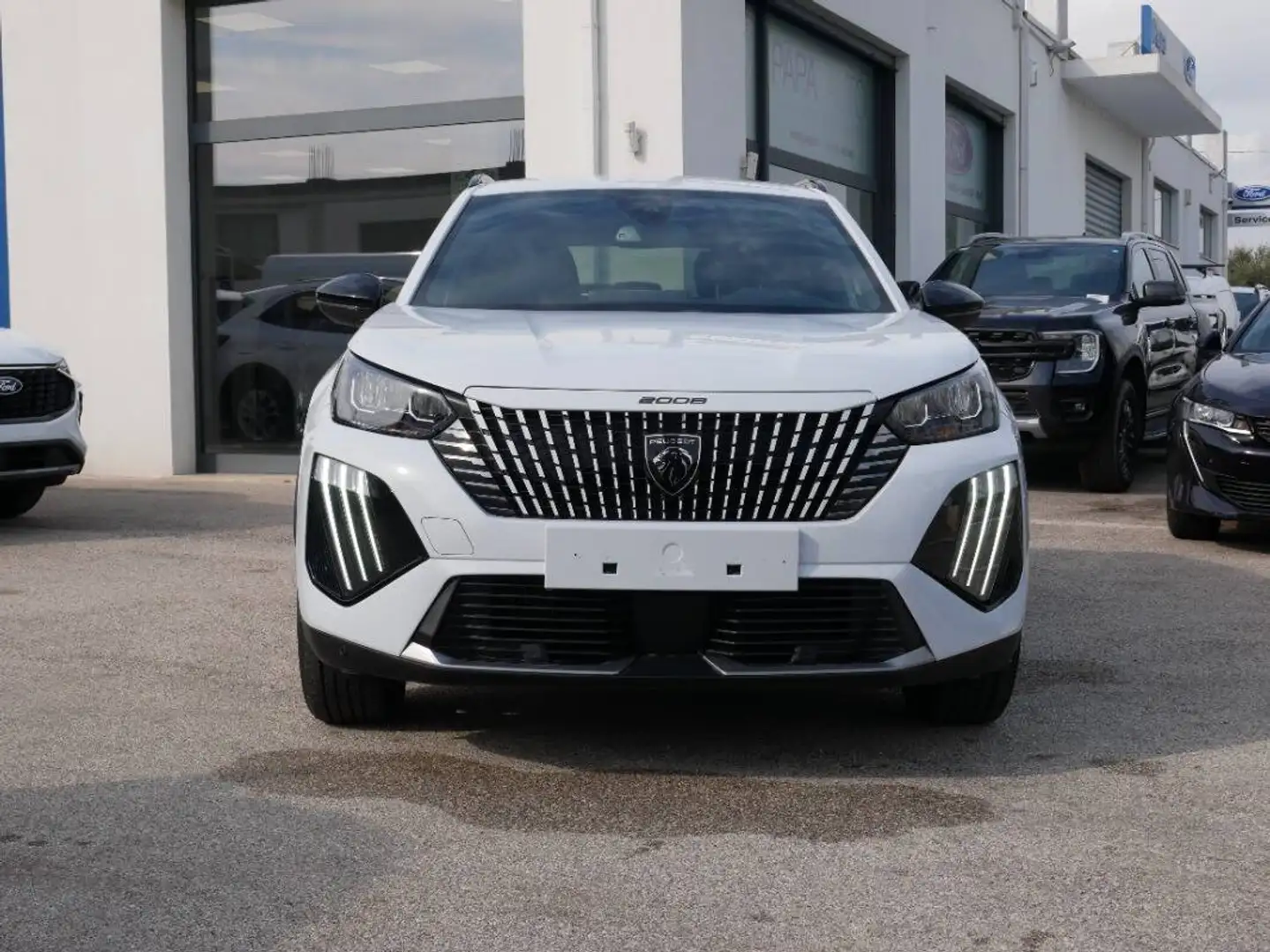 Peugeot 2008 1.2 puretech Allure s&s 100cv Bianco - 2