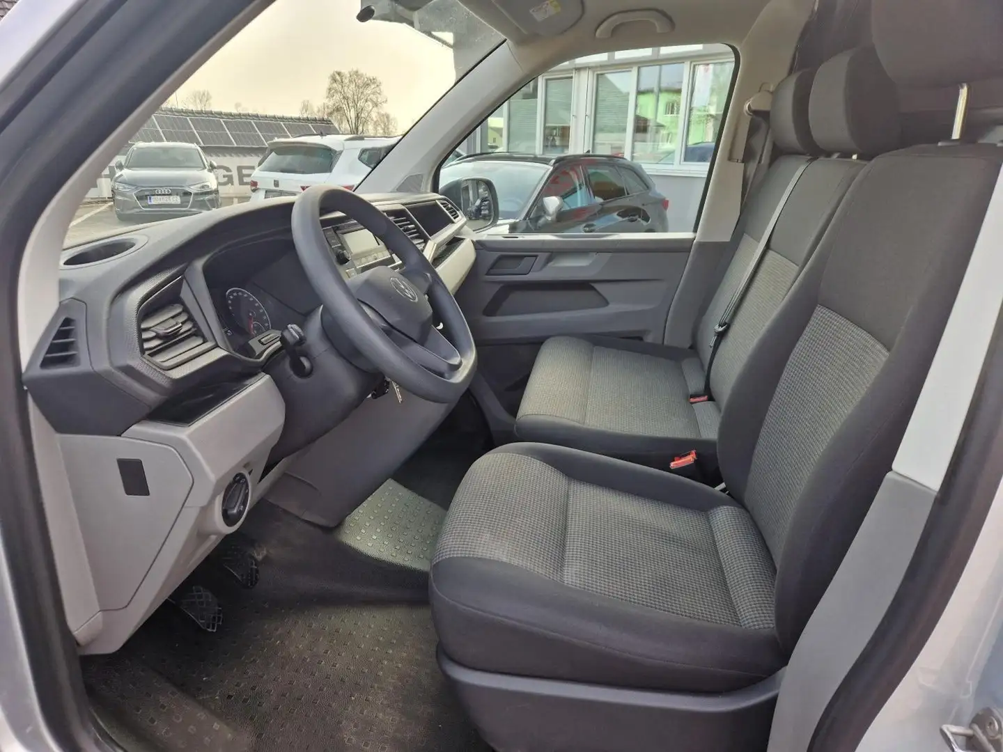 Volkswagen T6.1 Transporter VW Transporter T6.1 Kastenwagen TDI Silber - 2