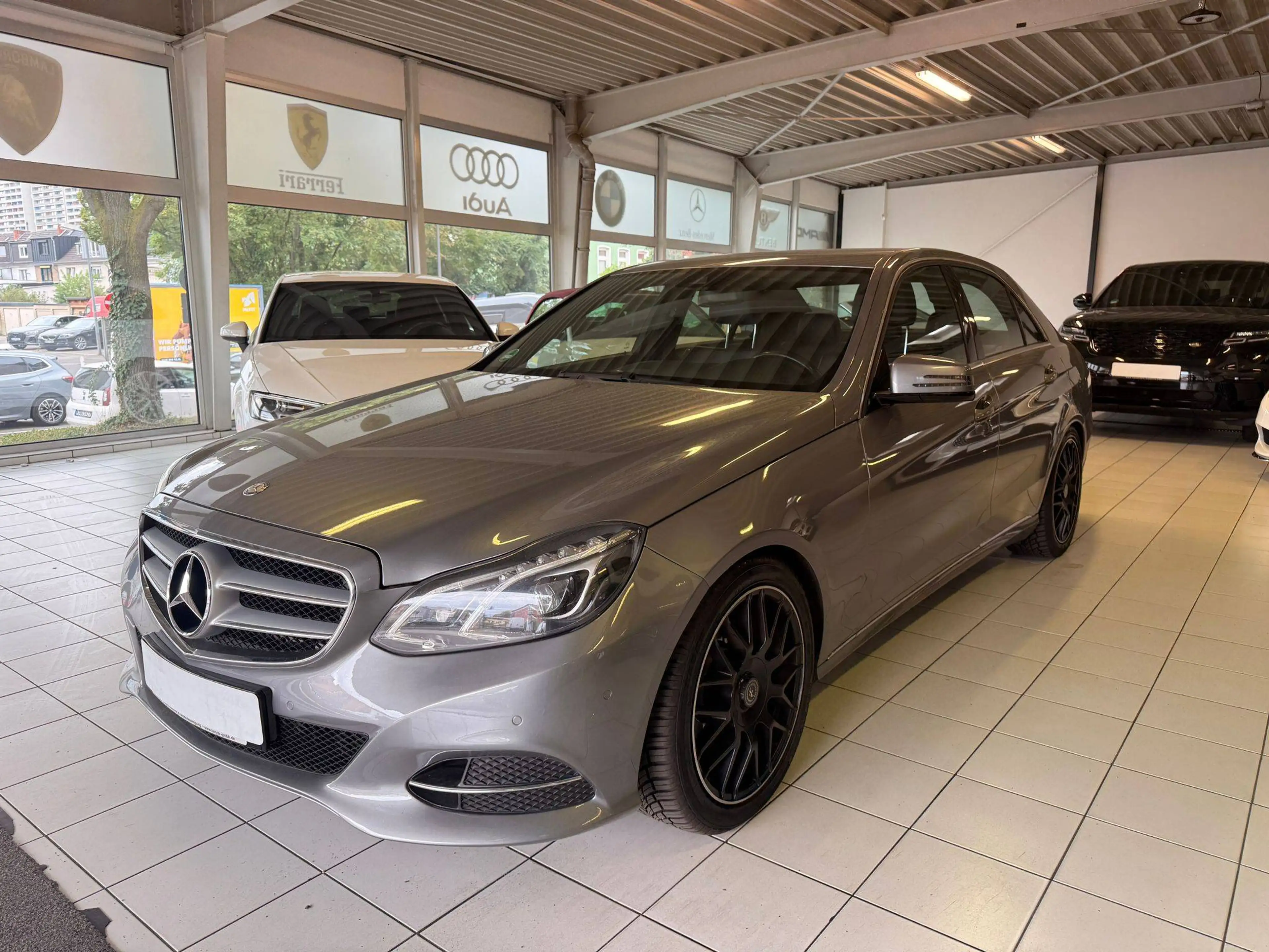 Mercedes-Benz E 250 E 250 CDI/Navi/Memory/8Fach/Autom.