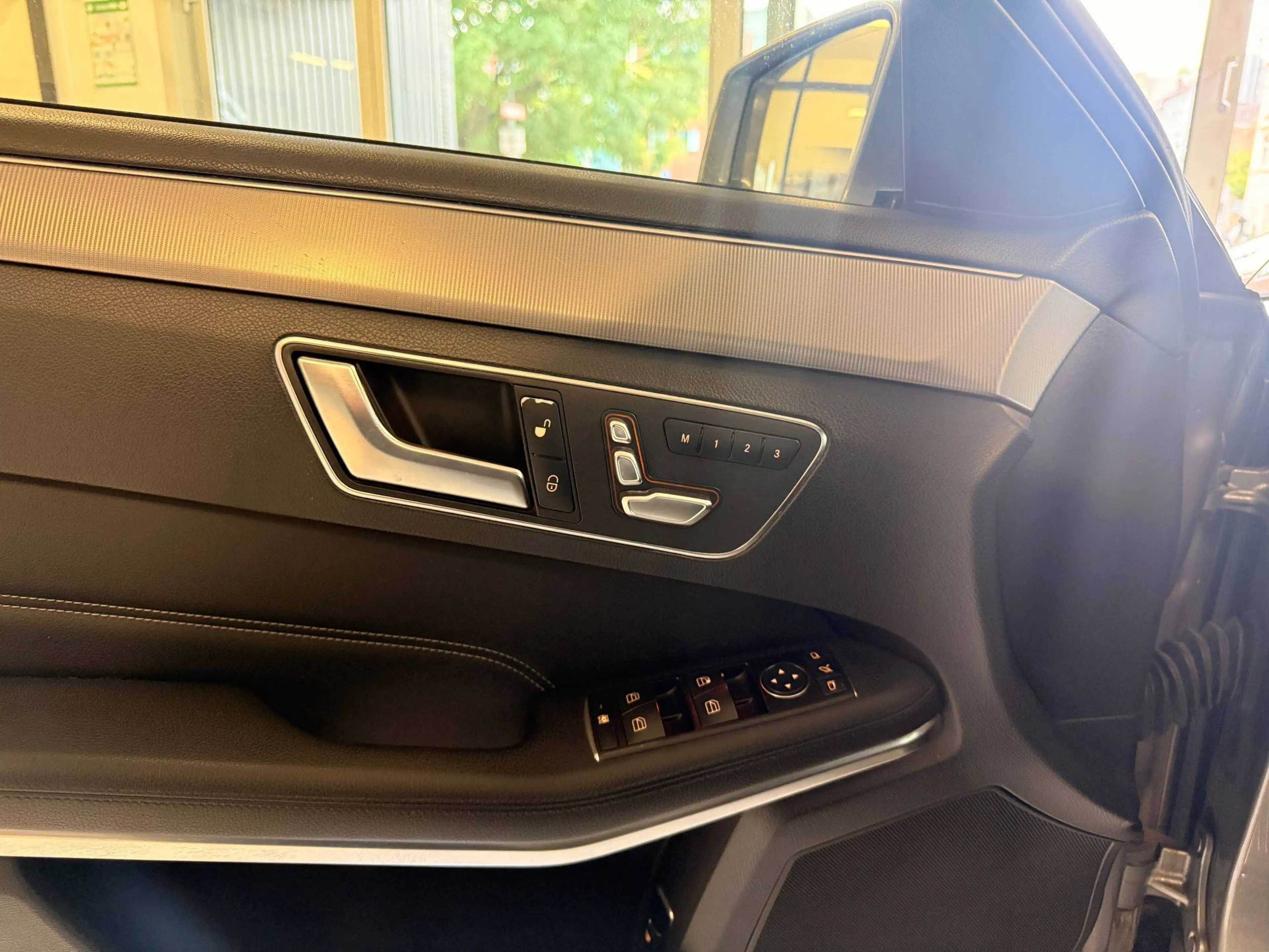 Mercedes-Benz E 250 E 250 CDI/Navi/Memory/8Fach/Autom. — photo 12
