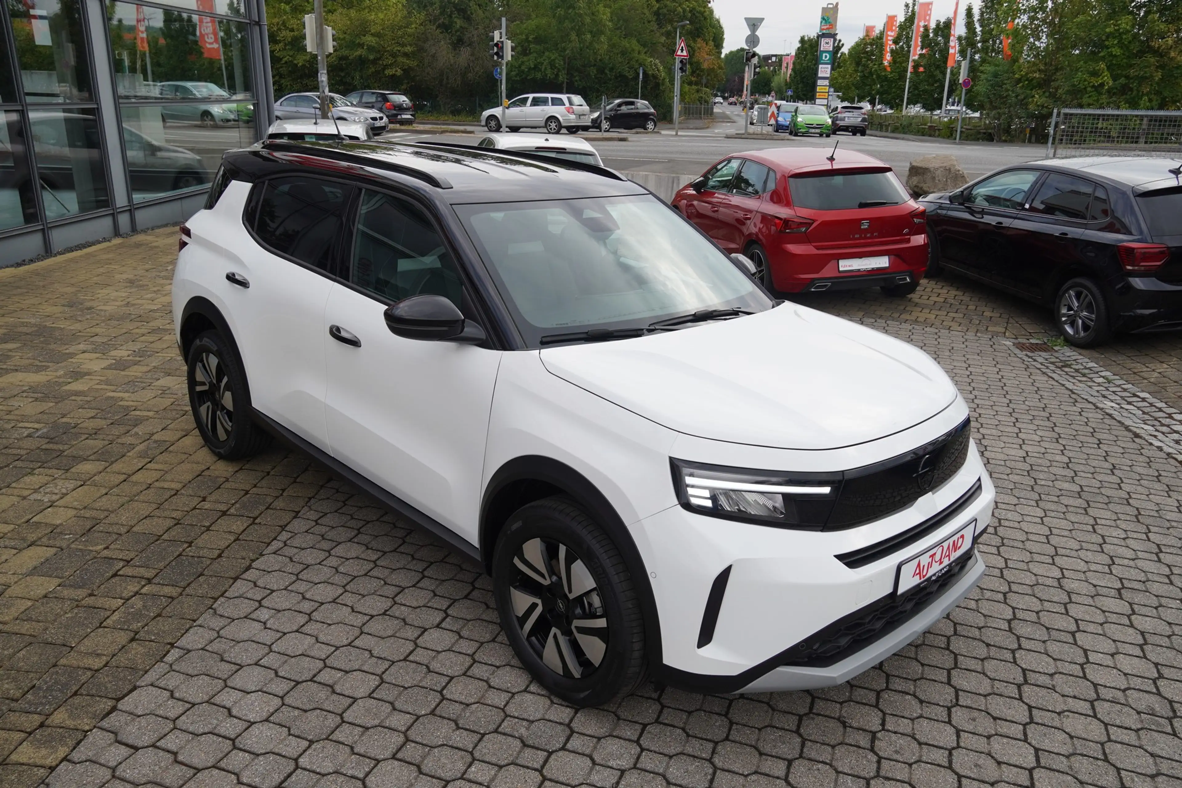 Opel Frontera 1.2 DI Turbo Ultimate Hybrid Aut. LED ACC — photo 8