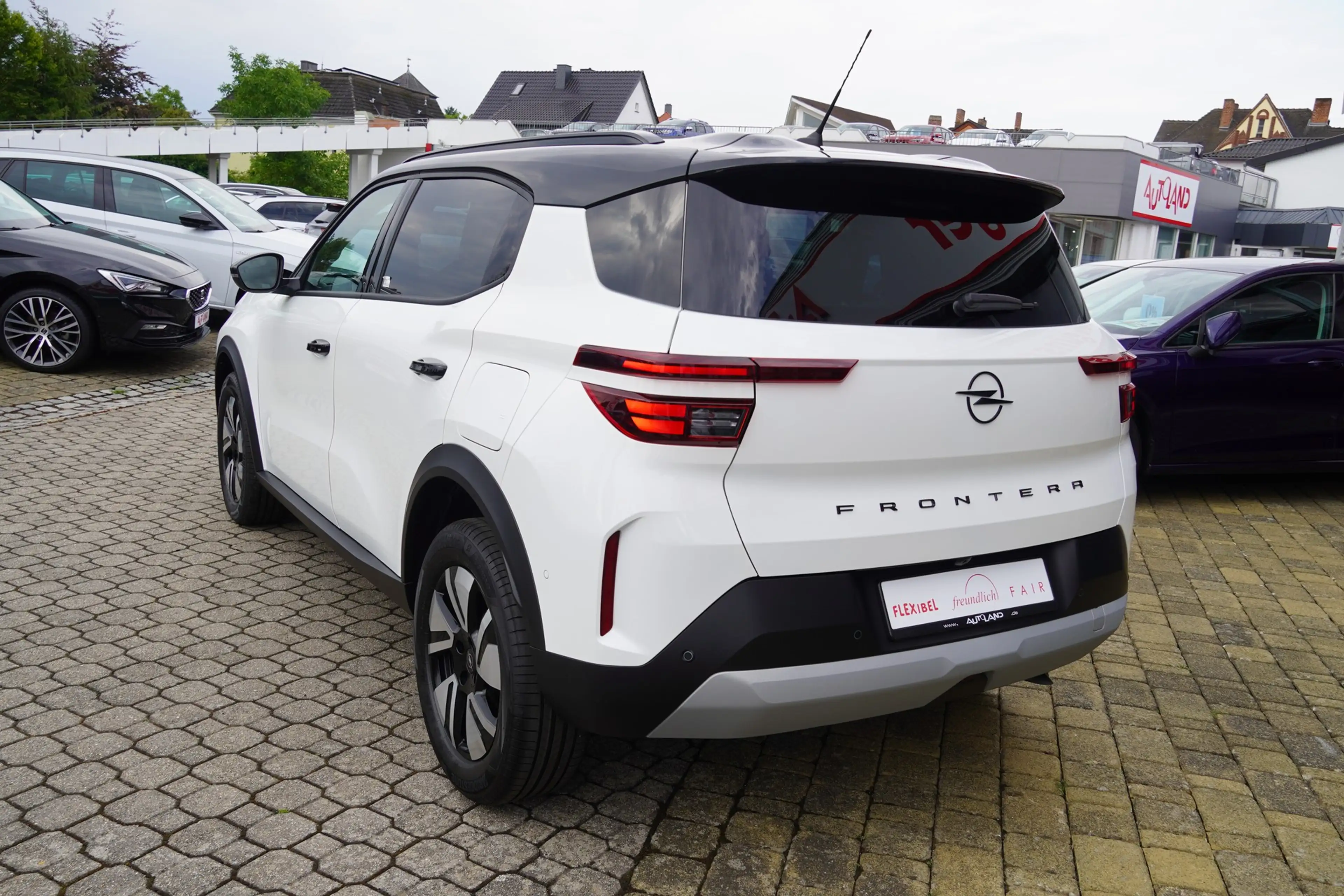 Opel Frontera 1.2 DI Turbo Ultimate Hybrid Aut. LED ACC — photo 4
