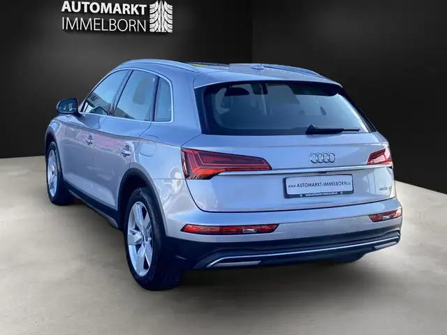 Audi Q5 view 6