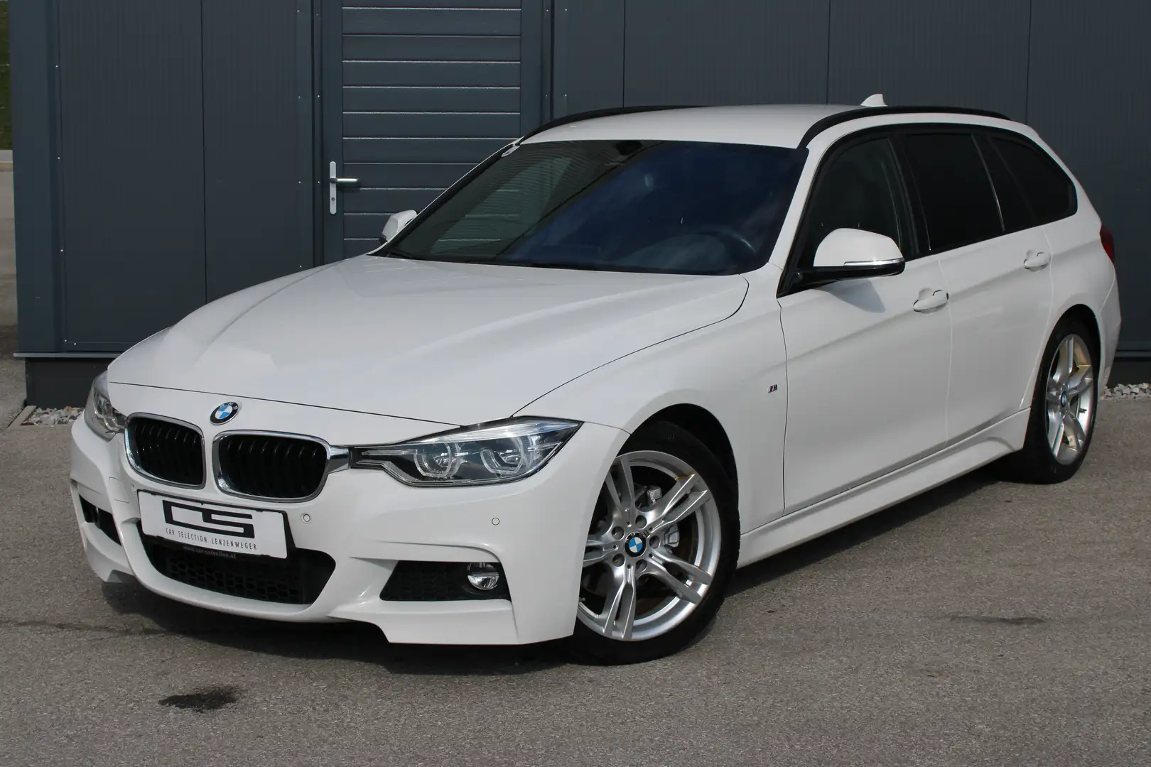 BMW 320 320 d xDrive M Sport*Harman Kardon*LED*LCI Weiß - 2