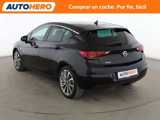 Opel Astra view 4