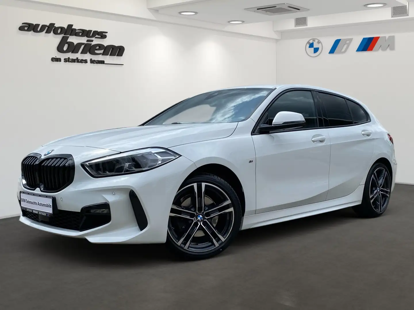 BMW 118 i M Sportpaket, ab 199,-€ mtl. Rate Bianco - 1