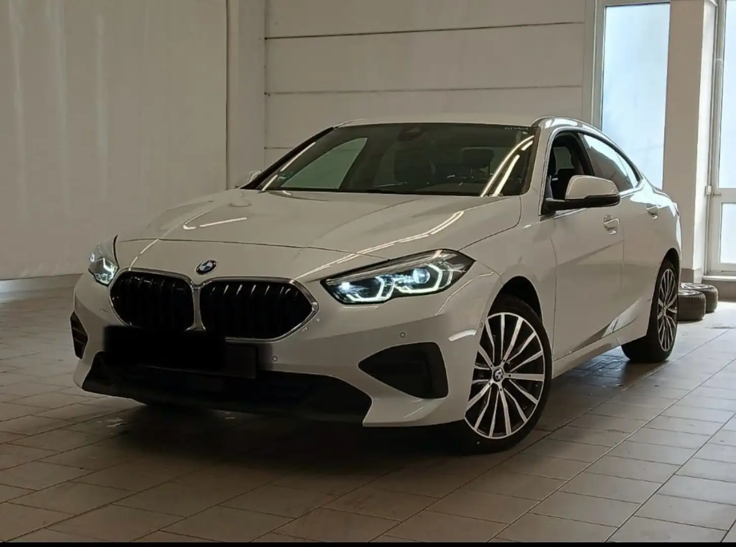 BMW 218 Gran Coupe*AUT*VIRTUAL*NAVI*LED*KAM*18ZOLL Alb - 1