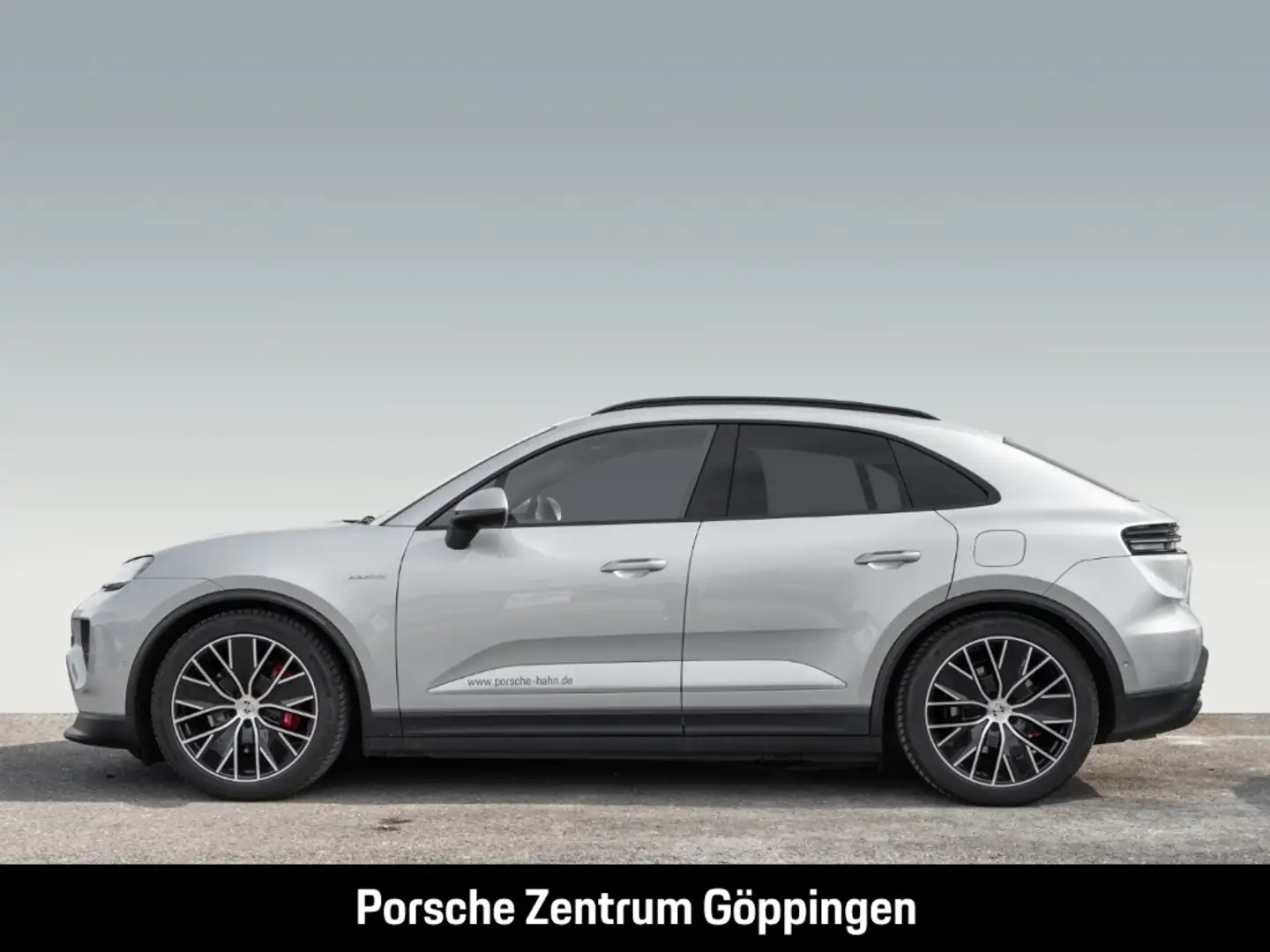 Porsche Macan 4S BOSE LED-Matrix Panorama Surround-View Silber - 2