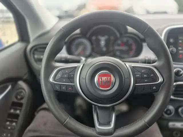 Fiat 500x view 12