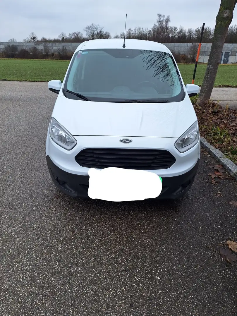 Ford Courier EcoBoost - 1