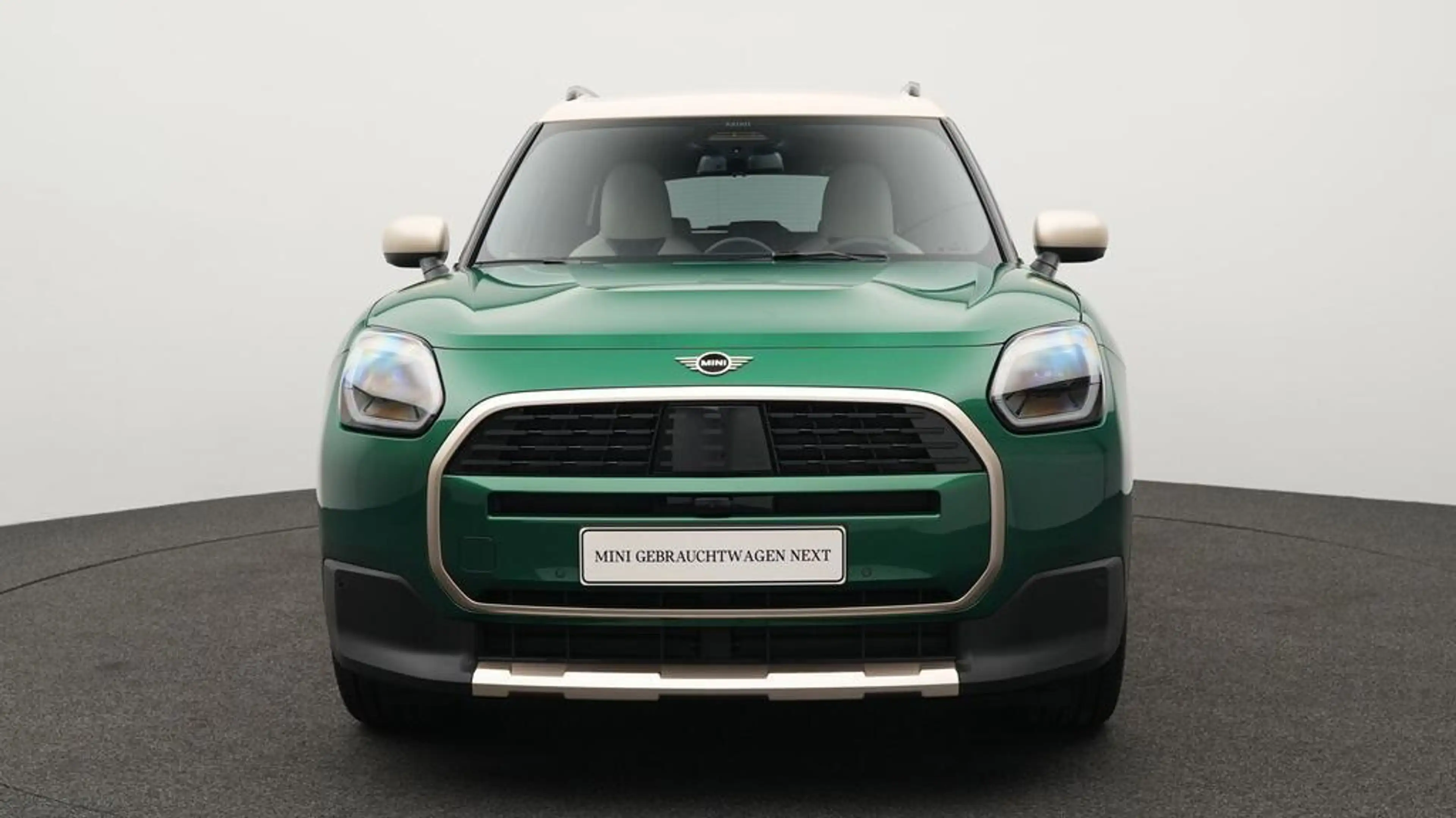MINI Countryman D Favoured Trim — photo 15