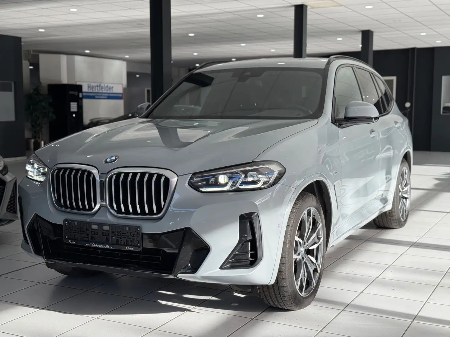 BMW X3 xDrive 20d*M-PAKET*PANO*LASER*AHK*KAMERA*KEYL Grau - 1
