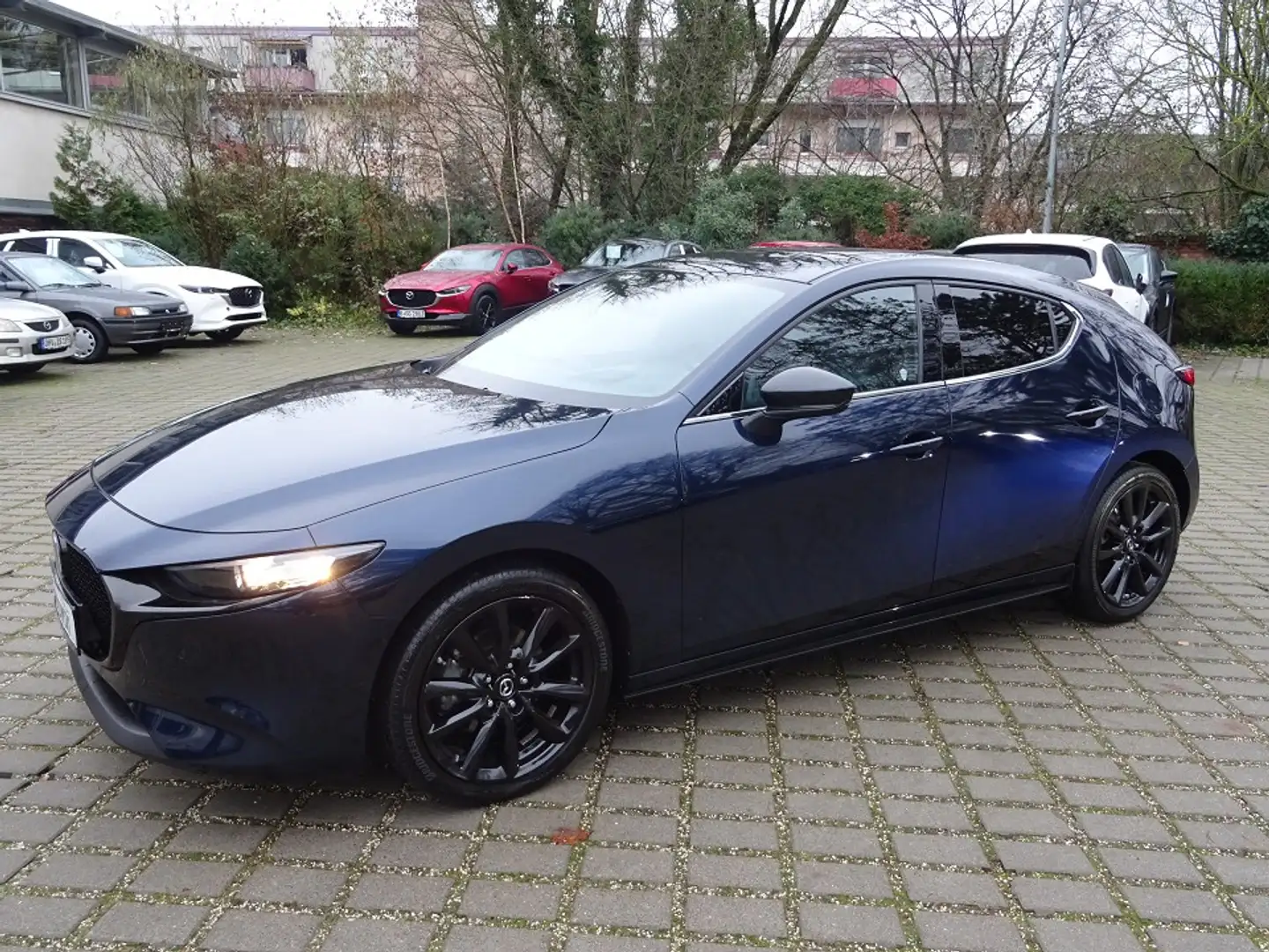 Mazda 3 SKYACTIV-G 2.0 M Hybrid 6GS HOMURA PRE-P Azul - 2