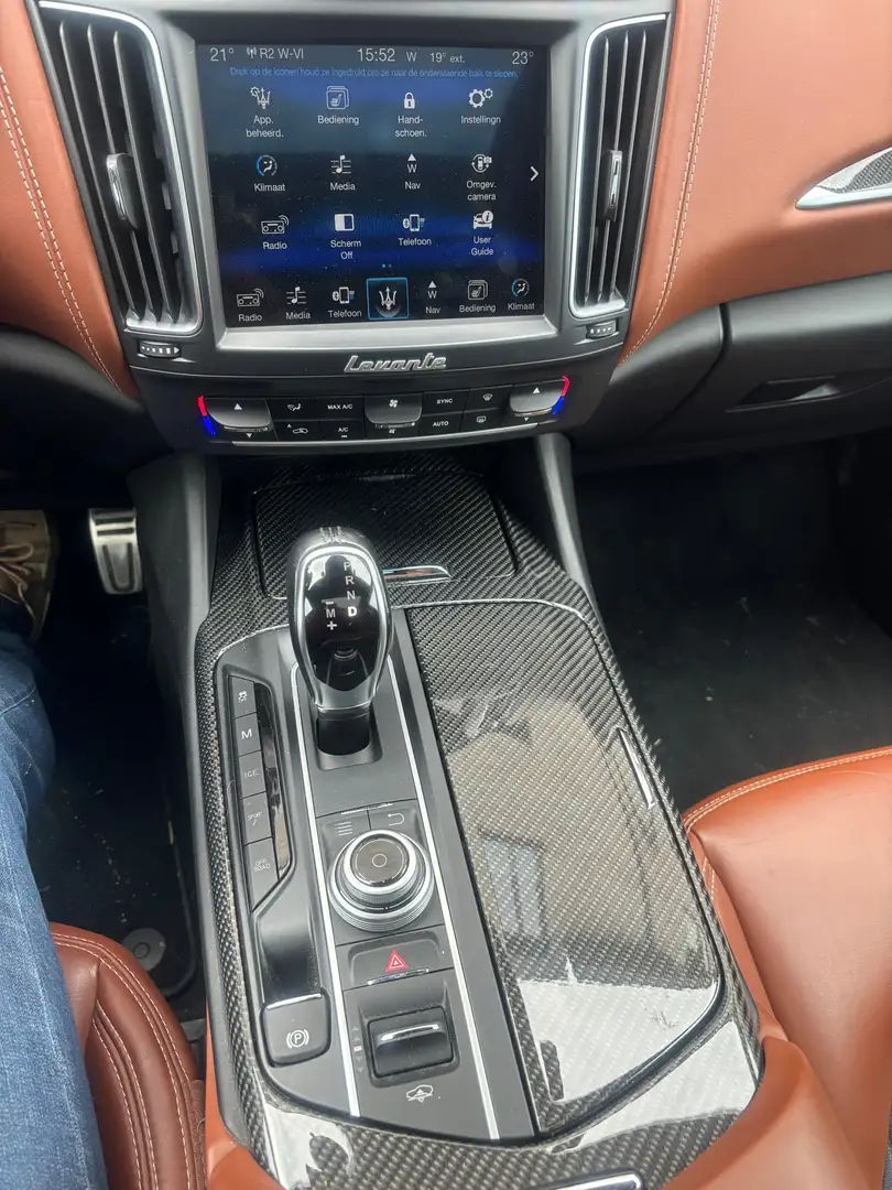 Maserati Levante Levante 3.0 V6 Turbo Noir - 2