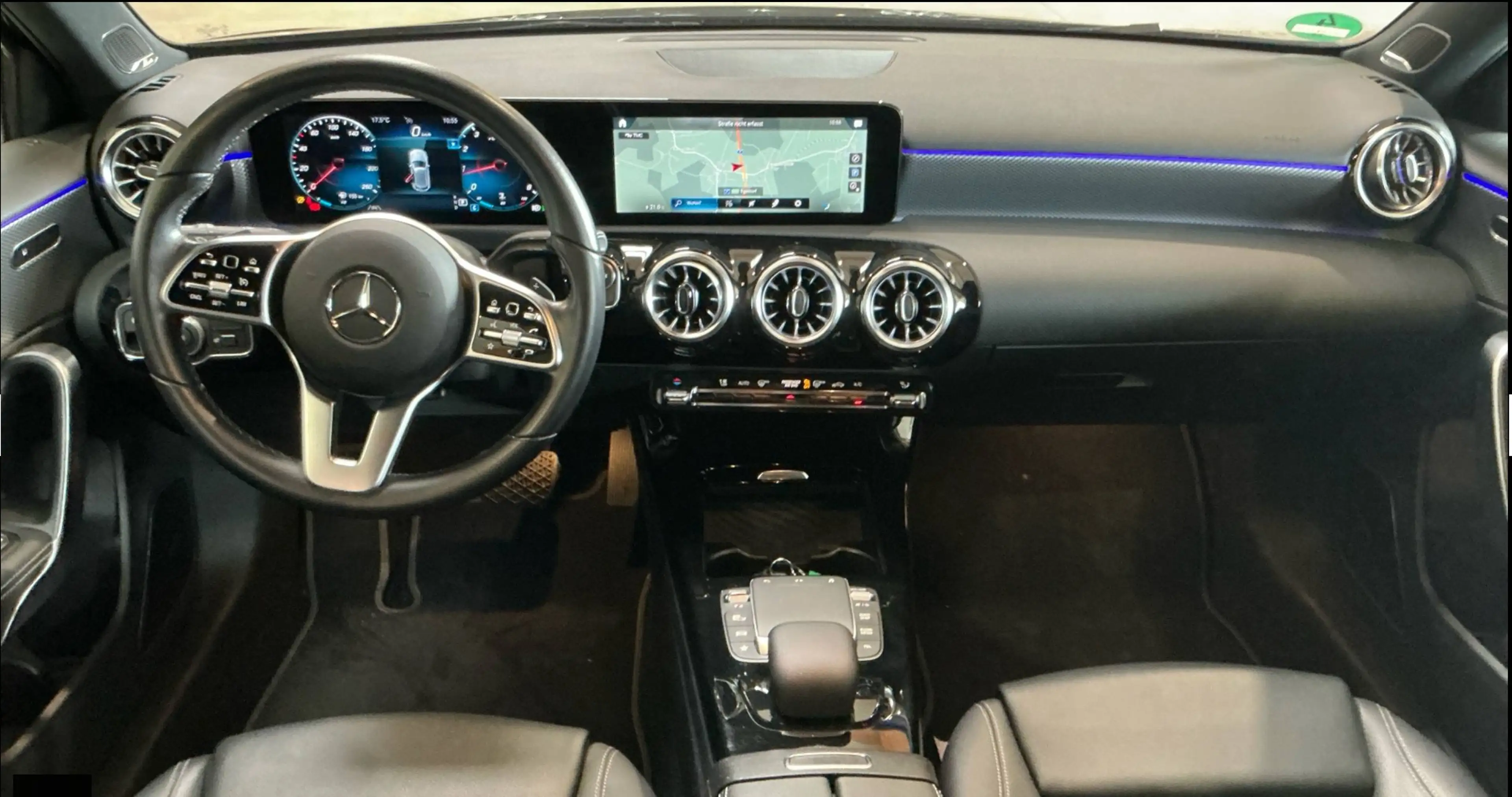 Mercedes-Benz A 200 A 200 PROGRESSIVE LED/AMBIENTE/WIDESREEN+DAB/AUGMENTREALVID/CARPLAY/INDUKTION/BURMESTER SOUNDSYSTEM — photo 7