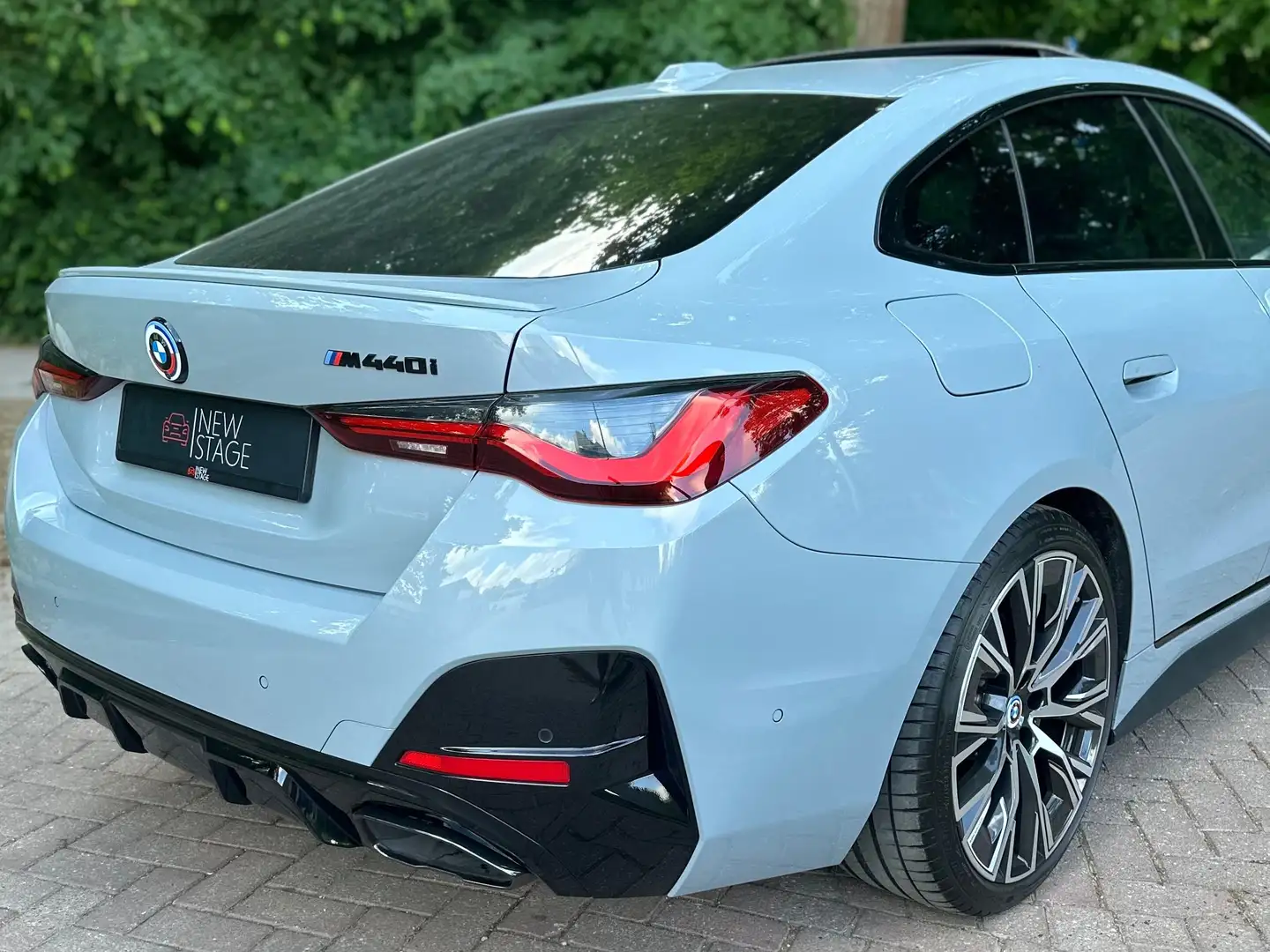 BMW 440 M440i xDrive Gran Coupe in nieuwstaat/BTW wagen Grijs - 2