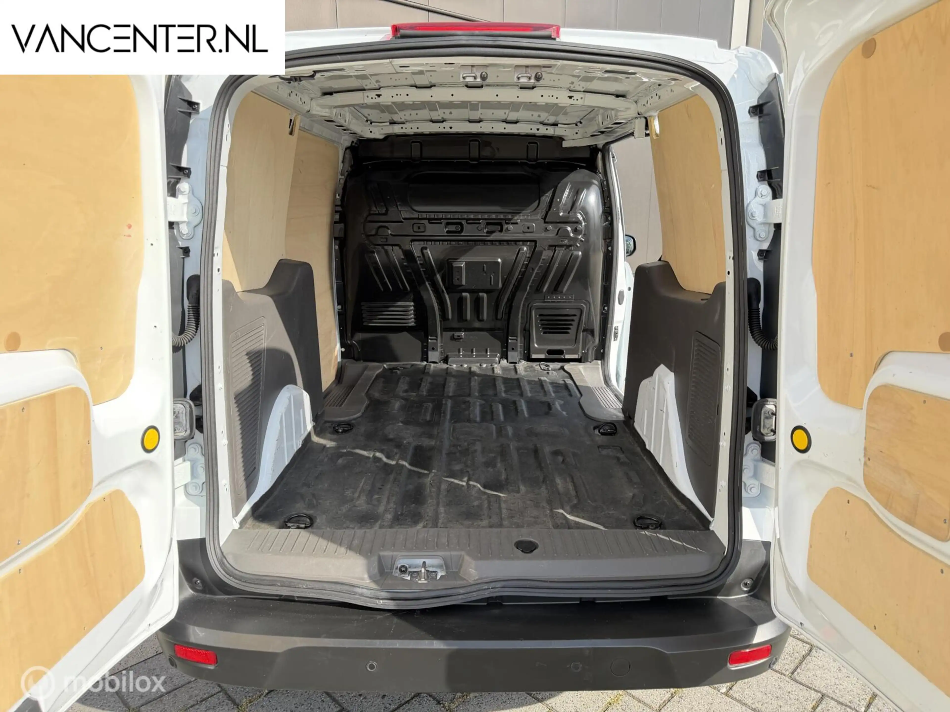 Ford Transit Connect Lang L2 1.0 Ecoboost 100PK Benzine Bank — photo 20