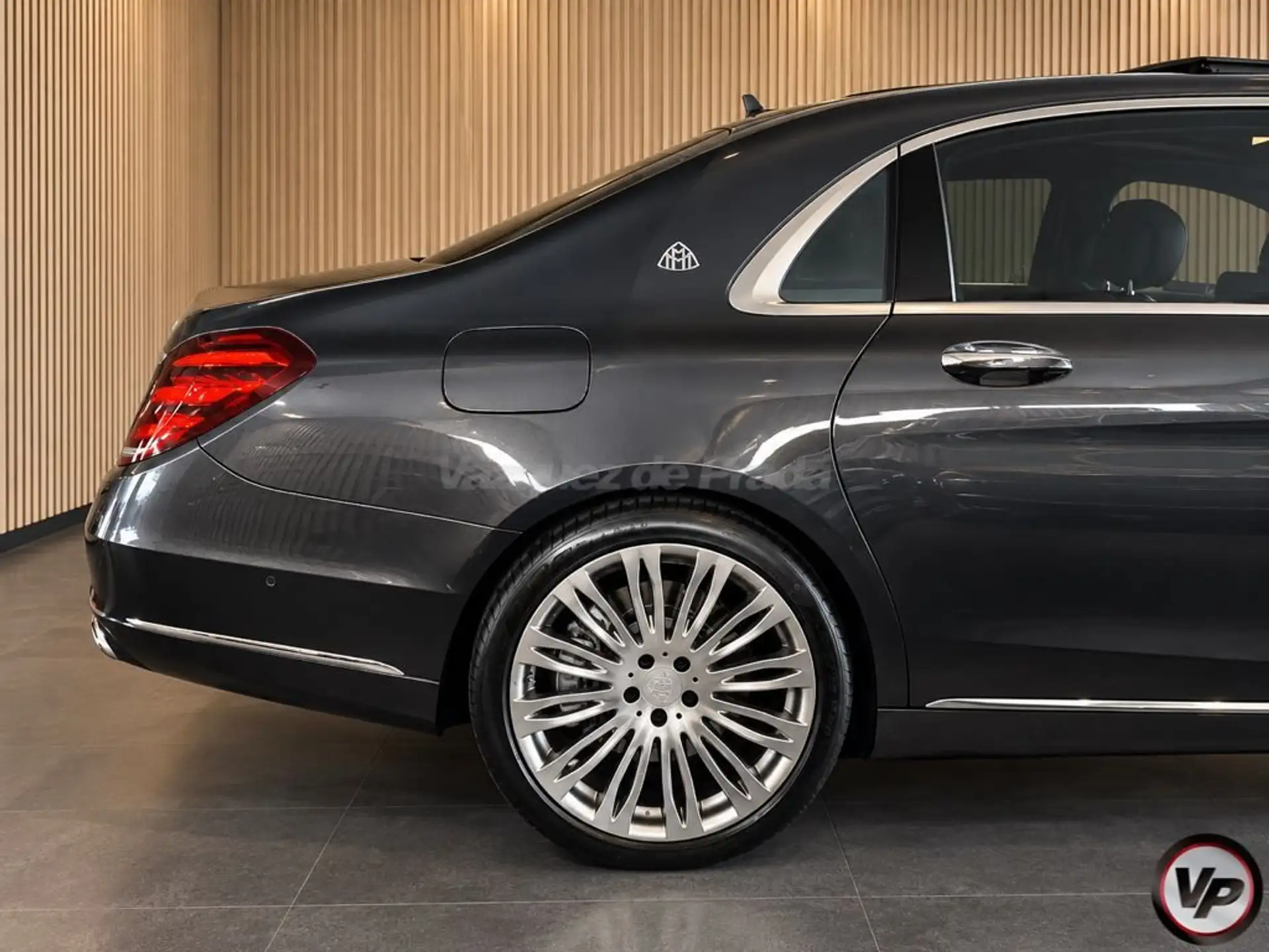 벤츠 Mercedes-Benz S-Class S 650 2018 검정 사진 3