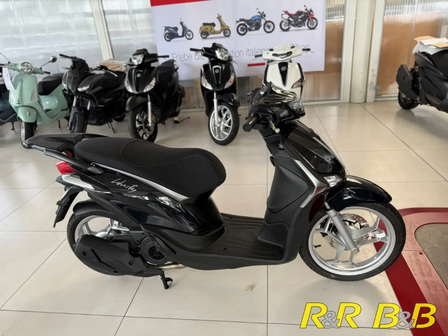 Piaggio Liberty 125 Sport E5+ AT ABS+LCD+LED+BC+GARANTIE Schwarz - 2
