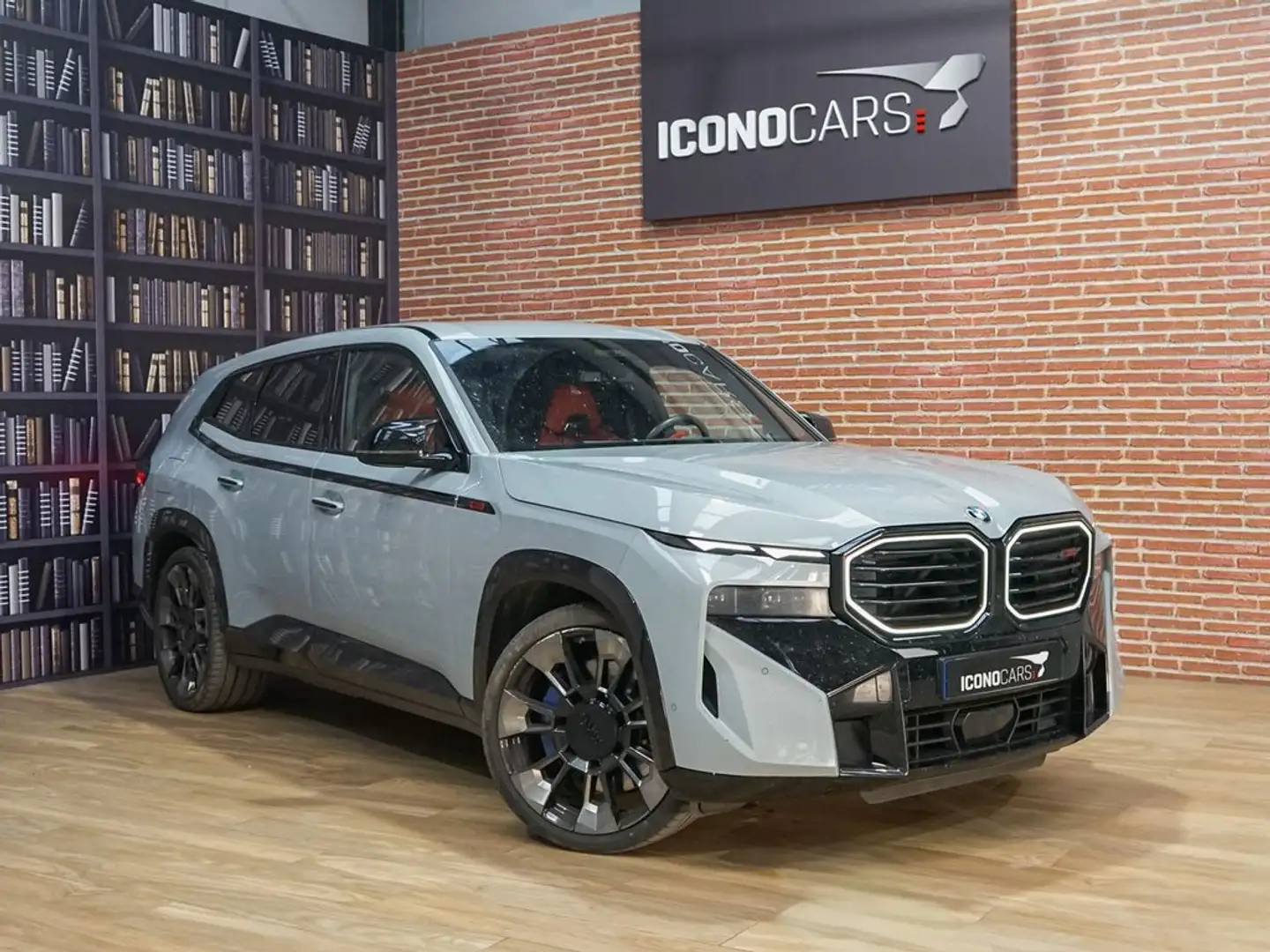BMW XM 550 kW (748 CV) Label Red Grijs - 2