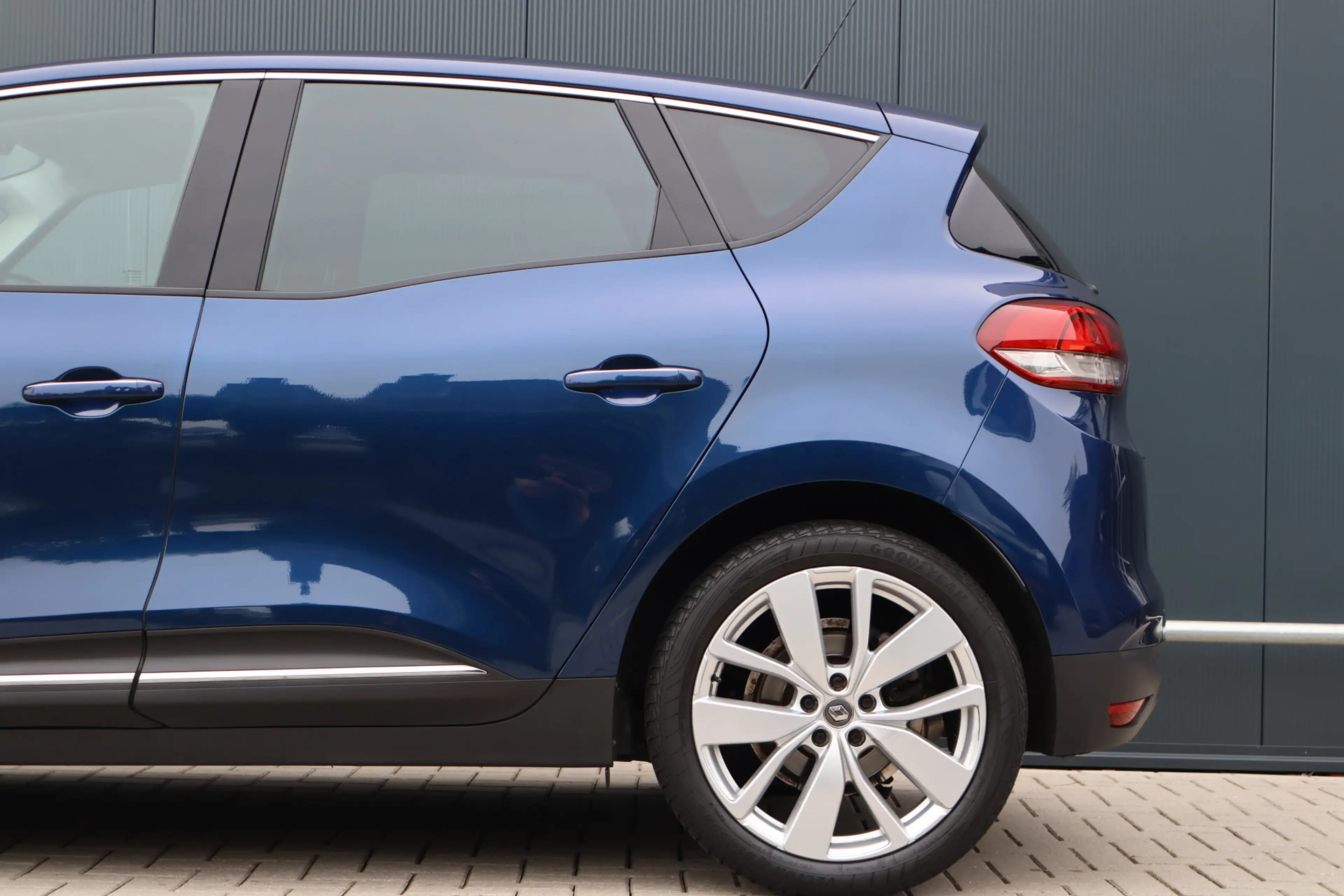 Renault Scenic 1.3 TCe Limited Automaat | Trekhaak | Stoelverwarm — photo 12