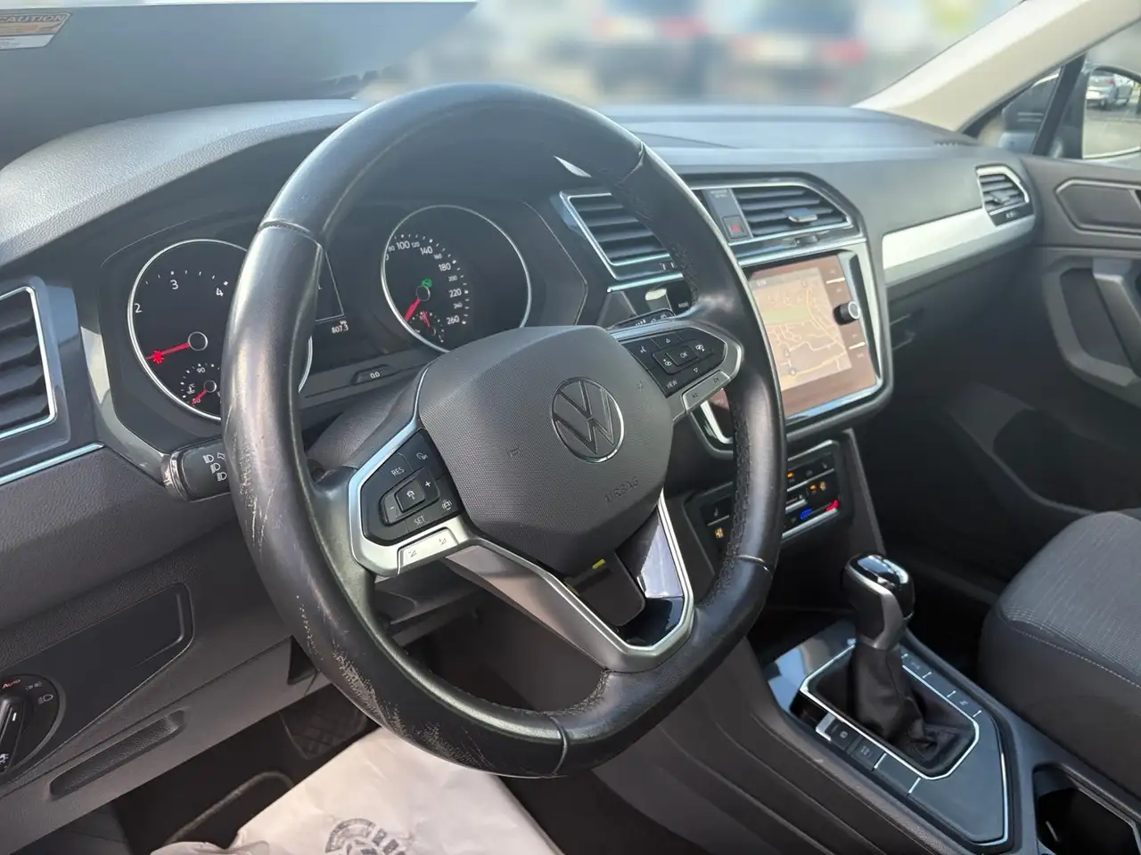 Volkswagen Tiguan LIFE 2.0 TDI 150PS DSG +IQ.LIGHT+ACC+NAVI+SHZ+17", миниатюра 10