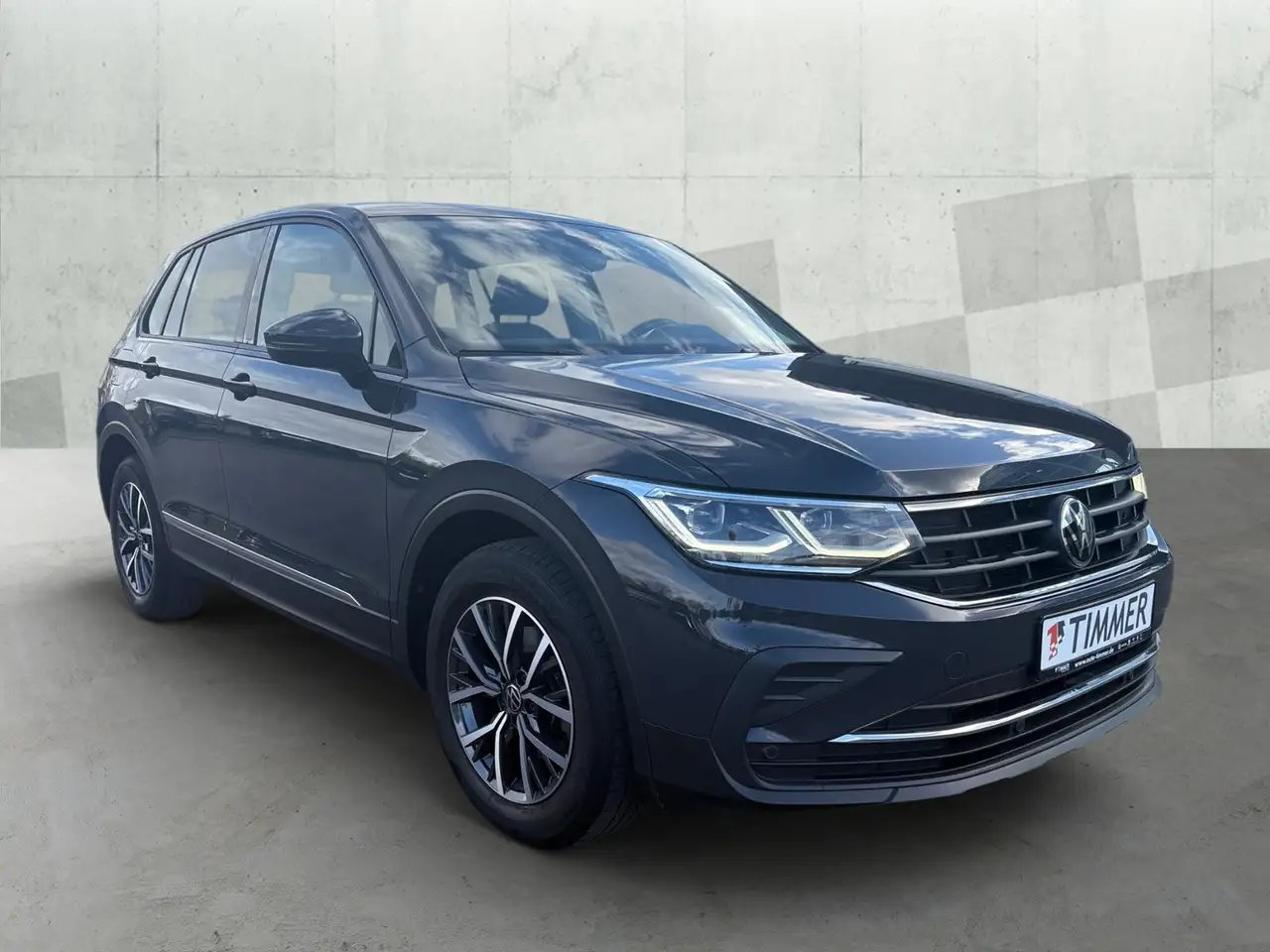 Volkswagen Tiguan LIFE 2.0 TDI 150PS DSG +IQ.LIGHT+ACC+NAVI+SHZ+17", миниатюра 4