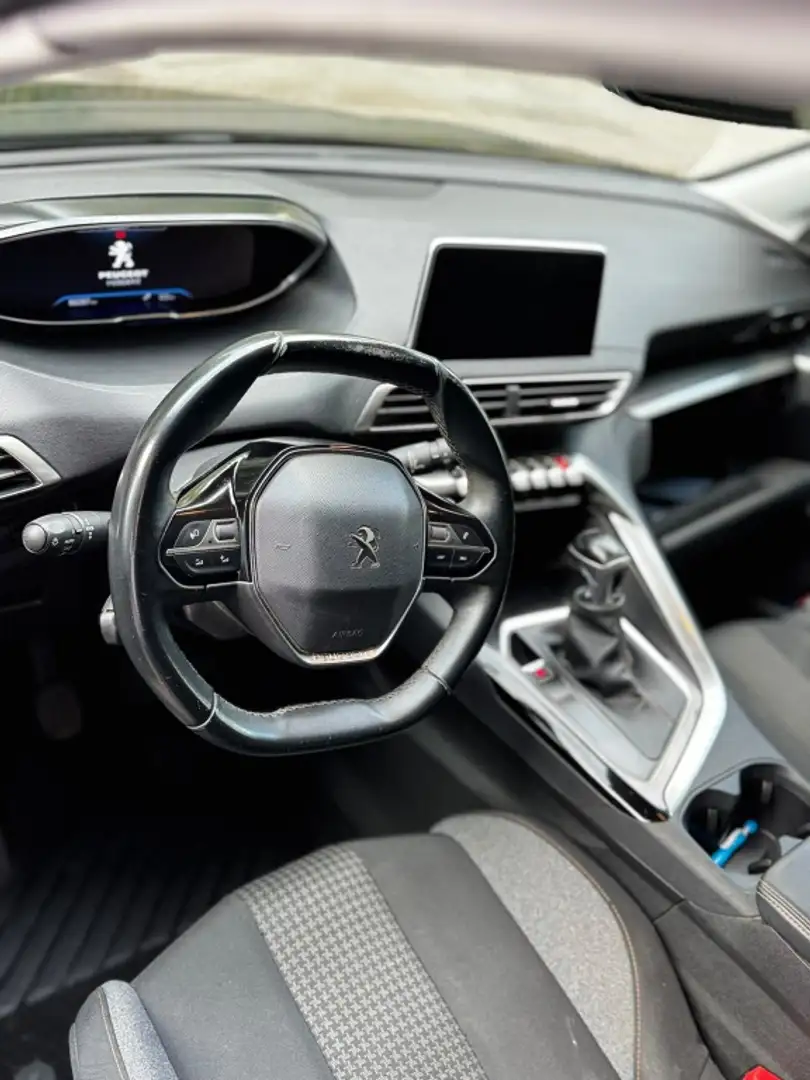 Peugeot 3008 1.2 S&S PureTech Active EAT8 130 Negro - 2