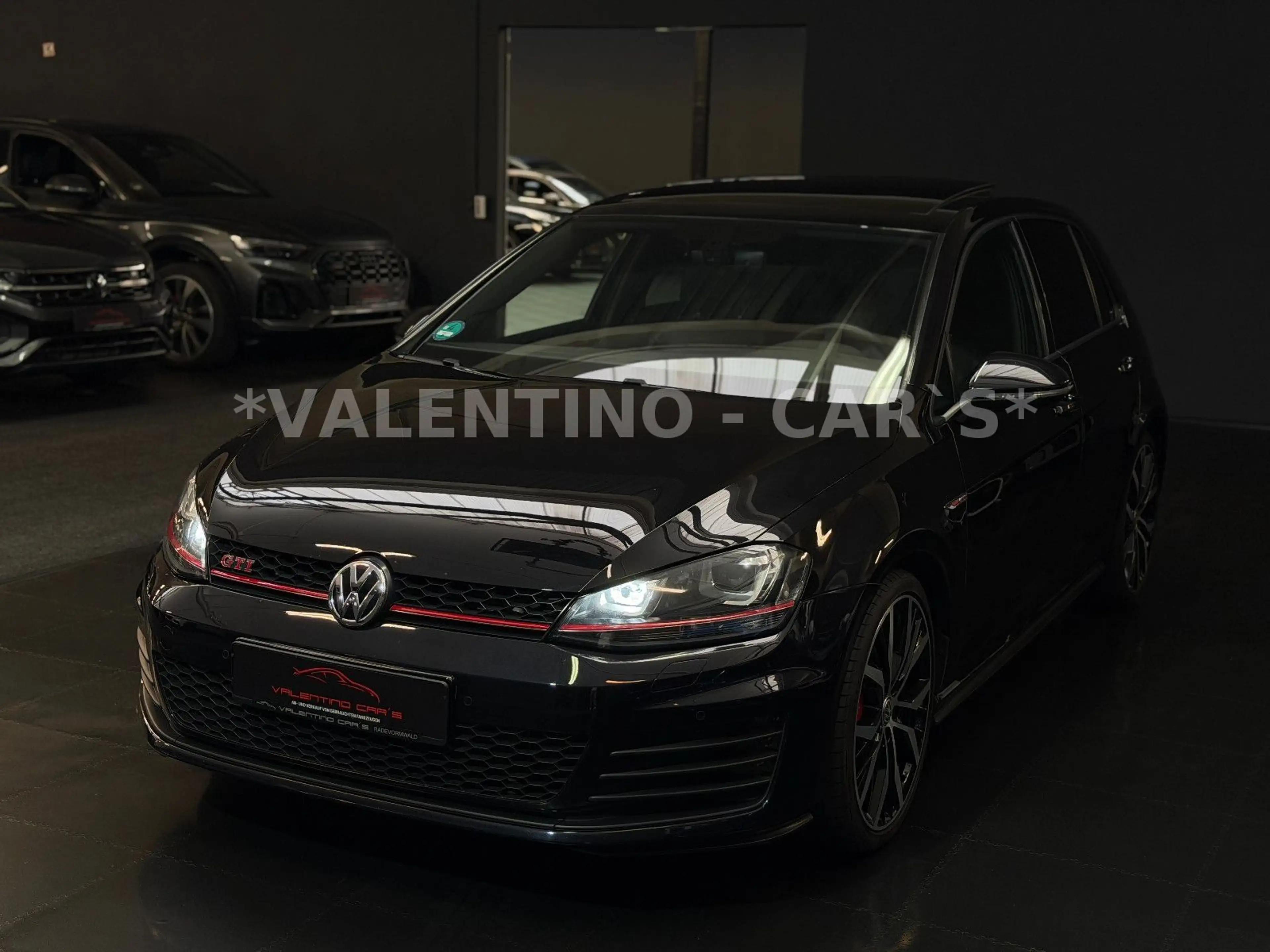 Volkswagen Golf VII GTI Performance DSG/AHK/Nav/Pano/Kamera — photo 2