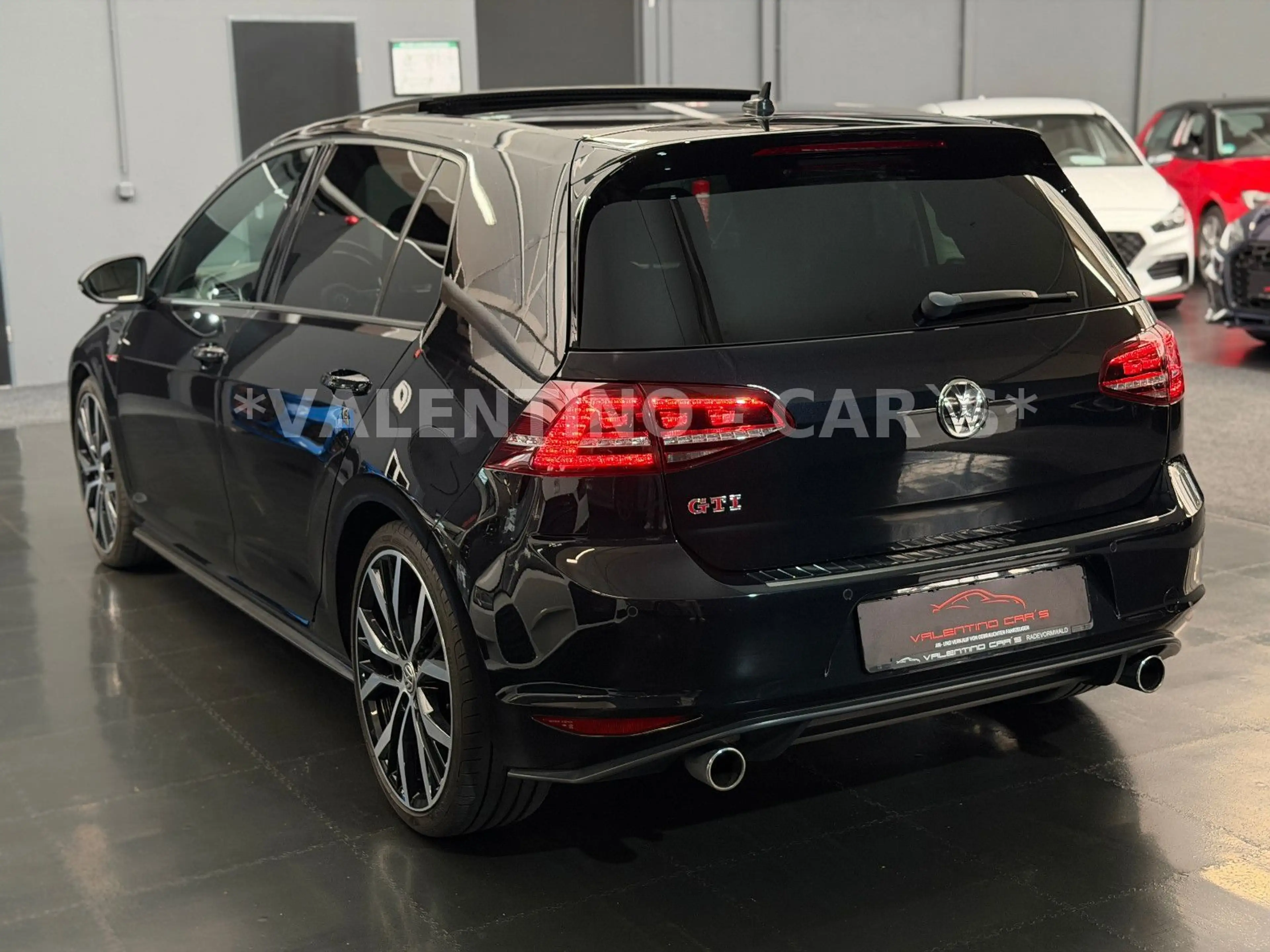 Volkswagen Golf VII GTI Performance DSG/AHK/Nav/Pano/Kamera — photo 8