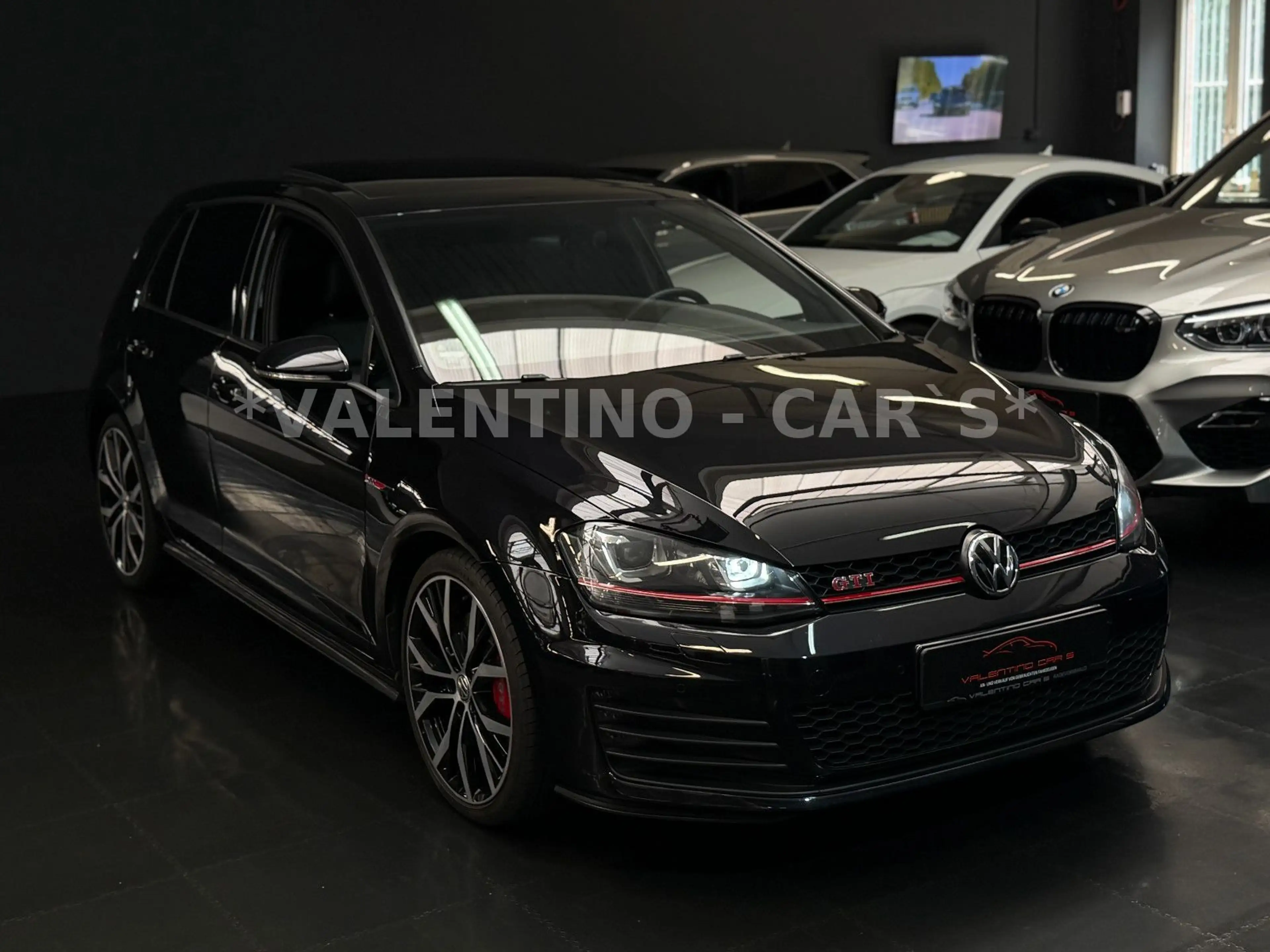 Volkswagen Golf VII GTI Performance DSG/AHK/Nav/Pano/Kamera — photo 4