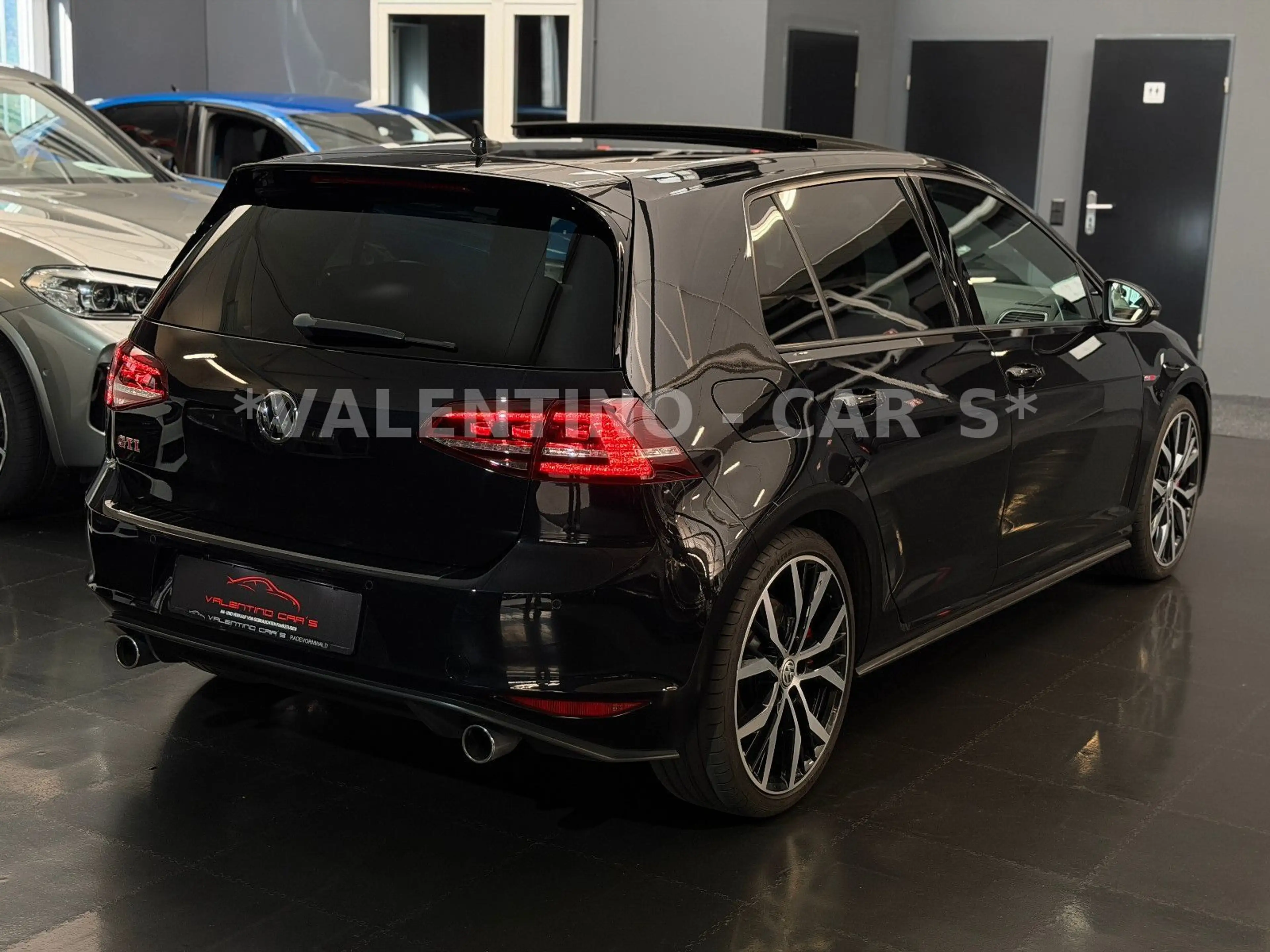 Volkswagen Golf VII GTI Performance DSG/AHK/Nav/Pano/Kamera — photo 6