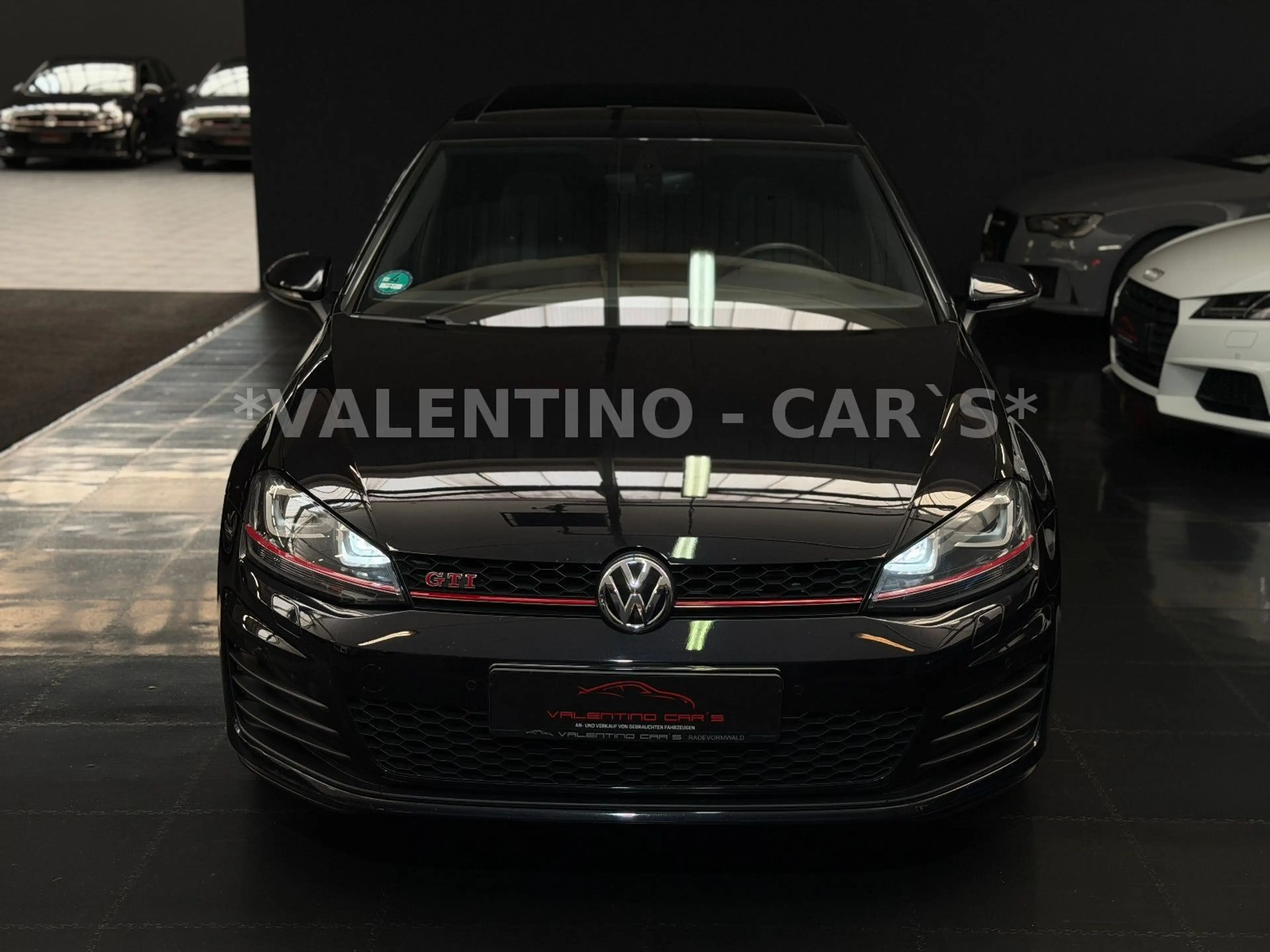 Volkswagen Golf VII GTI Performance DSG/AHK/Nav/Pano/Kamera — photo 3