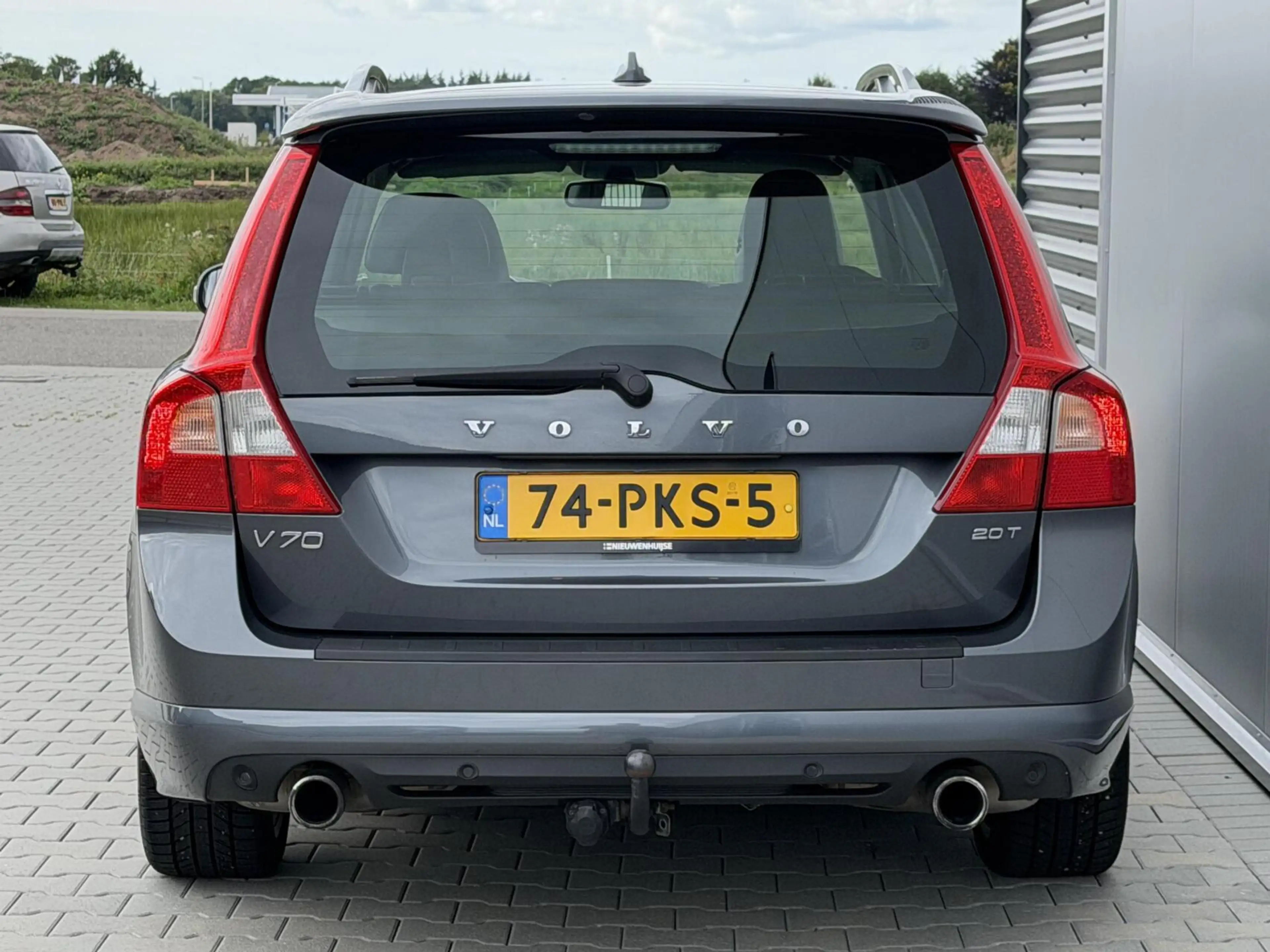 Volvo V70 2.0T Momentum - NL auto - R-design - Nette staat — photo 6