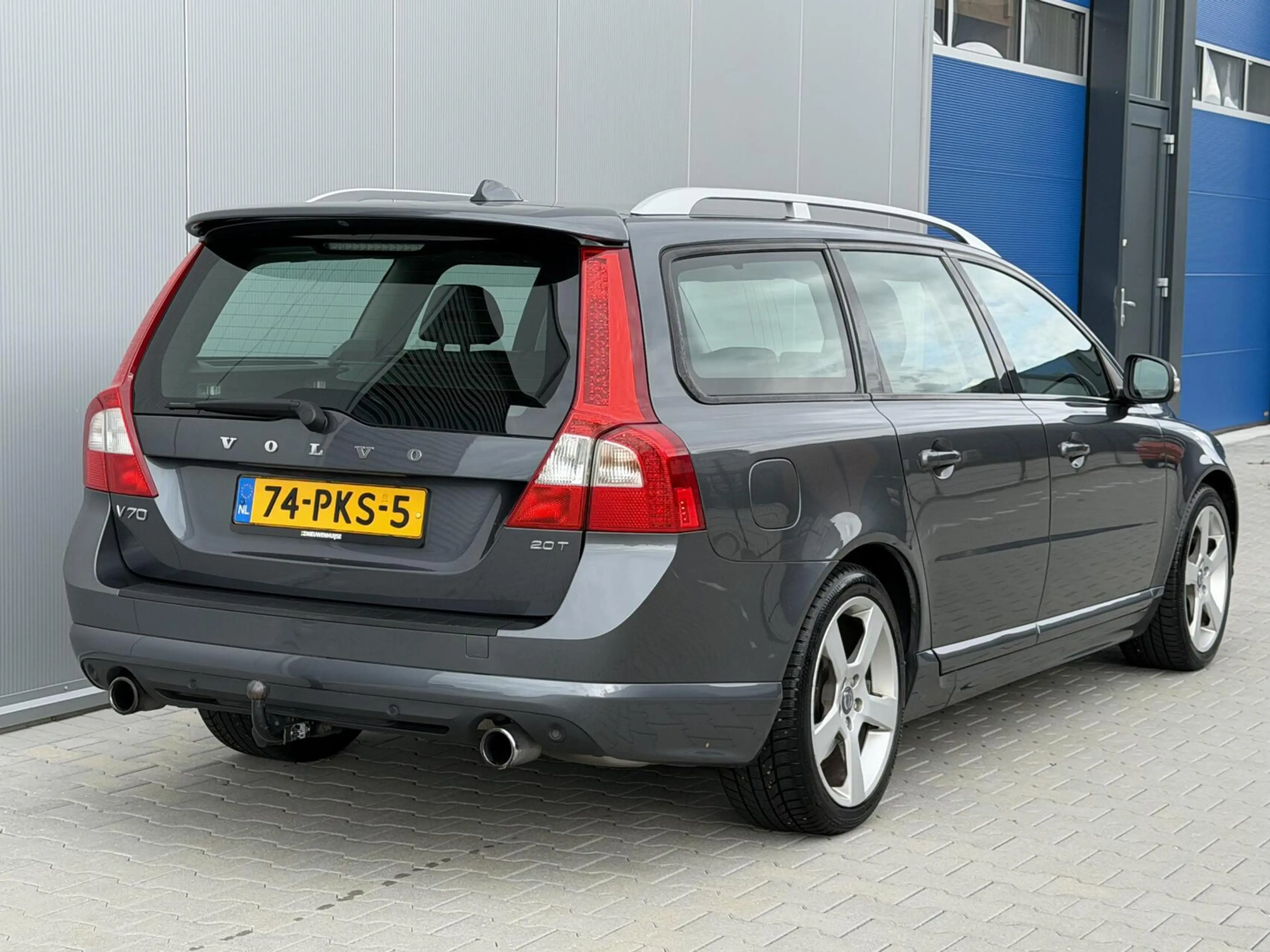 Volvo V70 2.0T Momentum - NL auto - R-design - Nette staat — photo 5