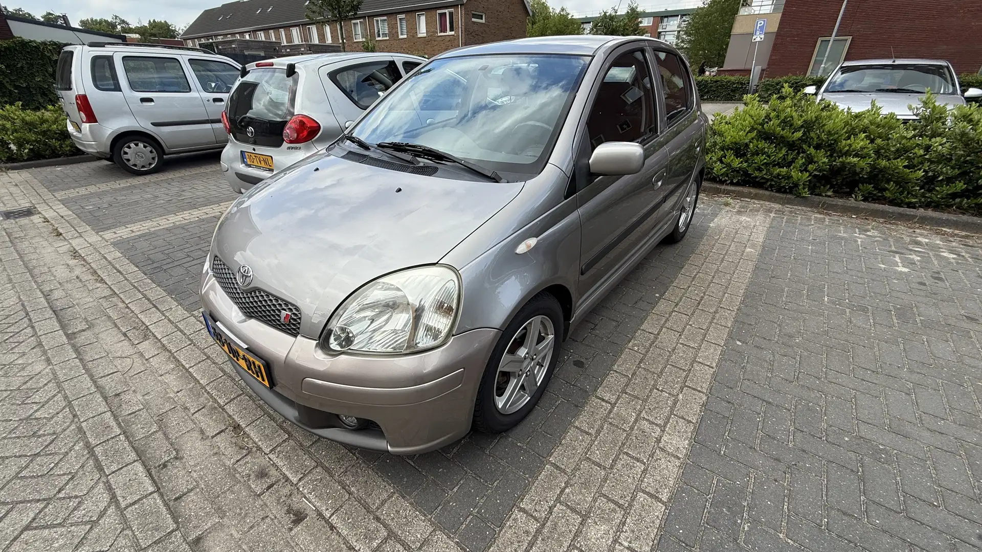 Toyota Yaris 1.5 VVT-i T-Sport LPG! Gri - 1