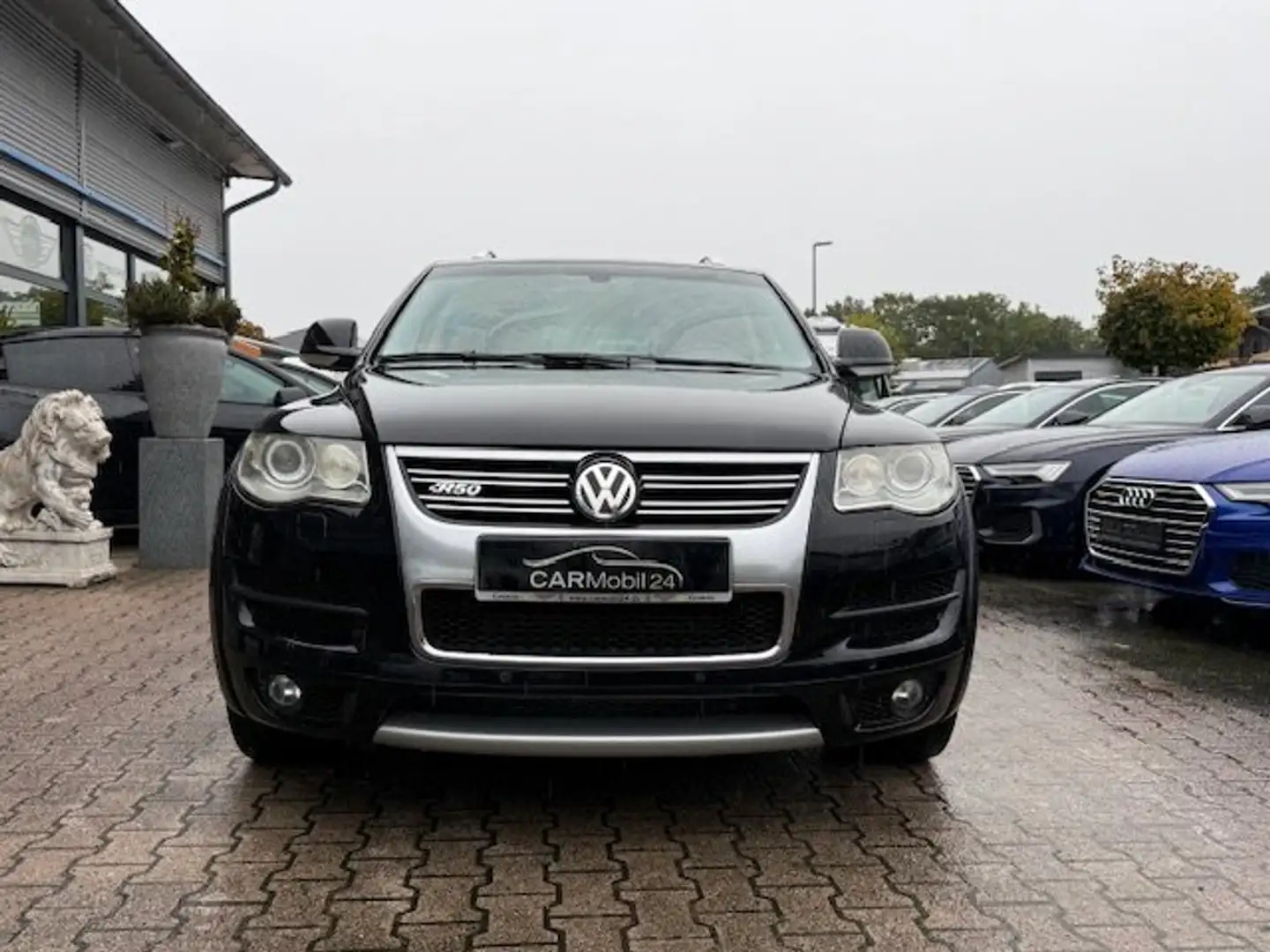 Volkswagen Touareg 5,0 R50 TDI*Bi-Xen*Keyless*AHK*ACC*SHD*STD-HEIZ* Noir - 2
