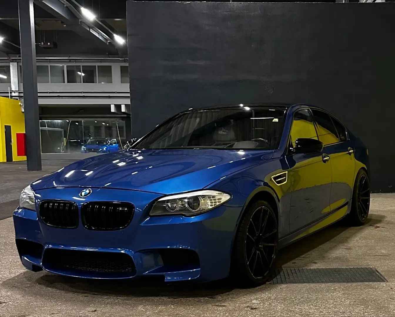 BMW M5 - 1