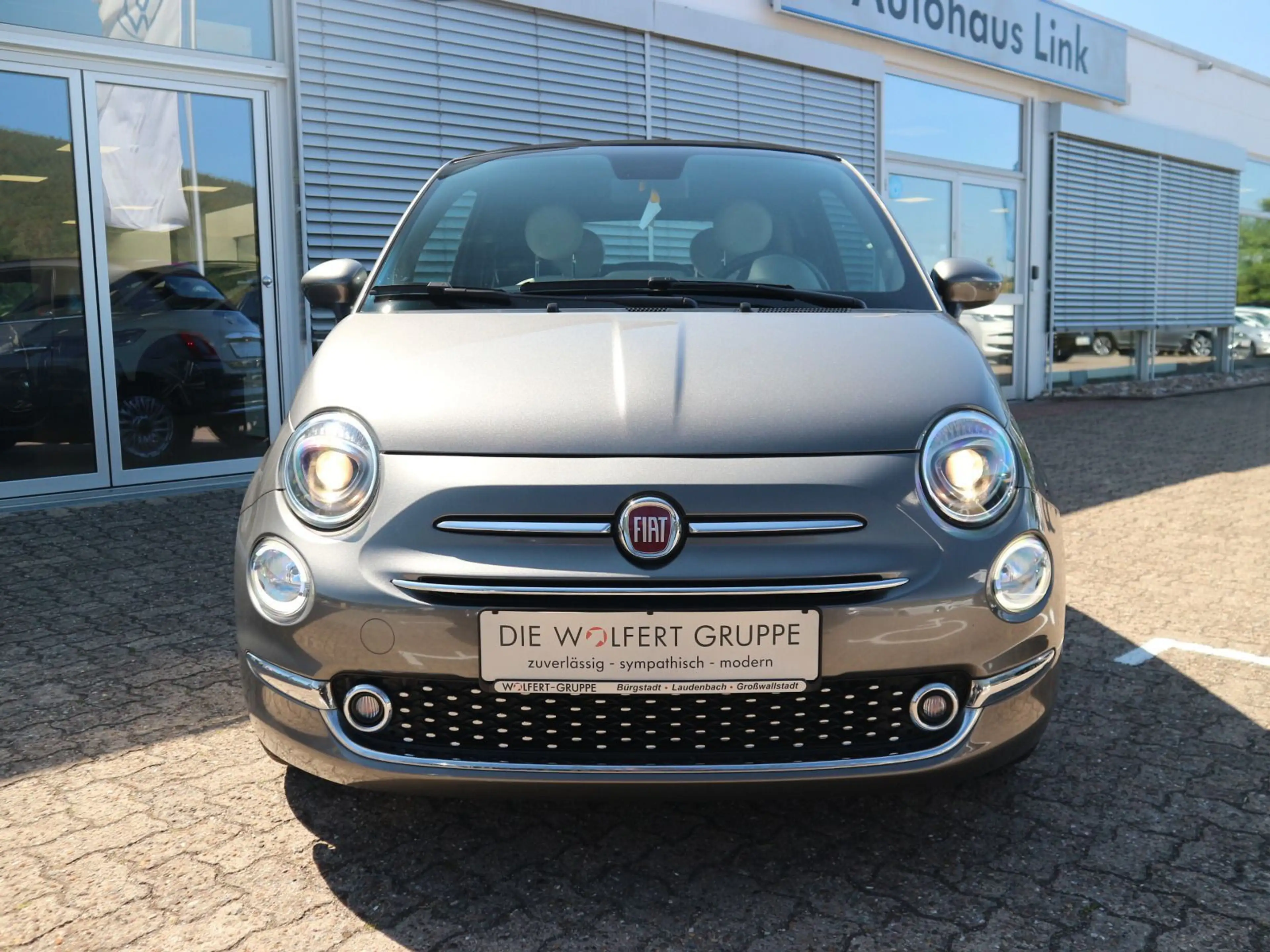 Fiat 500C Dolcevita 1.0 Mild Hybrid DAB+ CARPLAY — photo 3