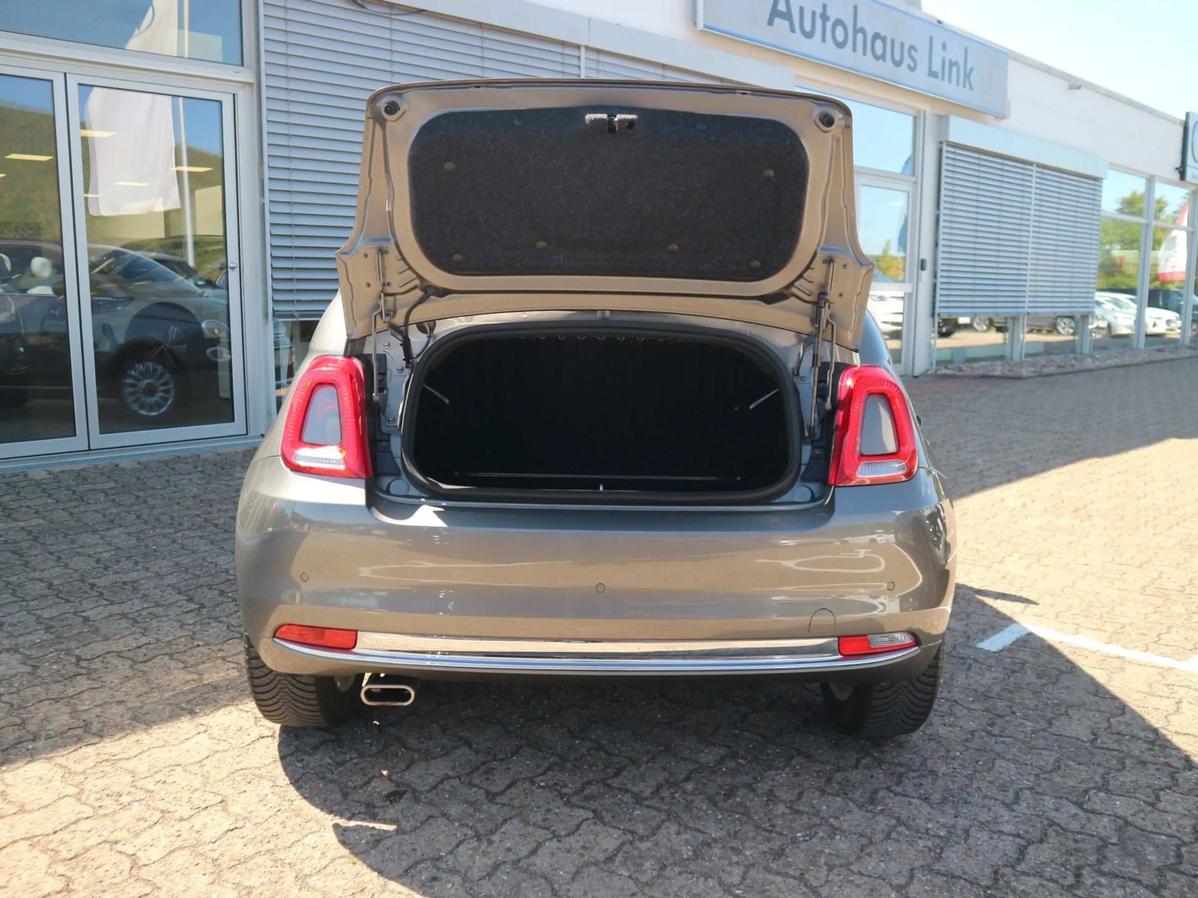 Fiat 500C Dolcevita 1.0 Mild Hybrid DAB+ CARPLAY — photo 7