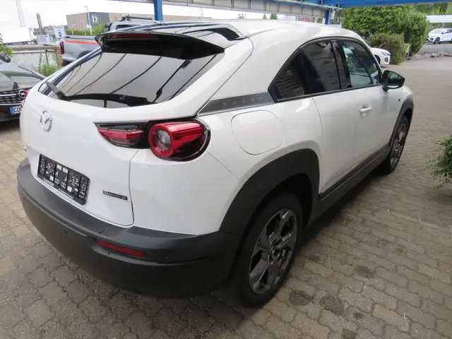 Mazda MX-30 view 15