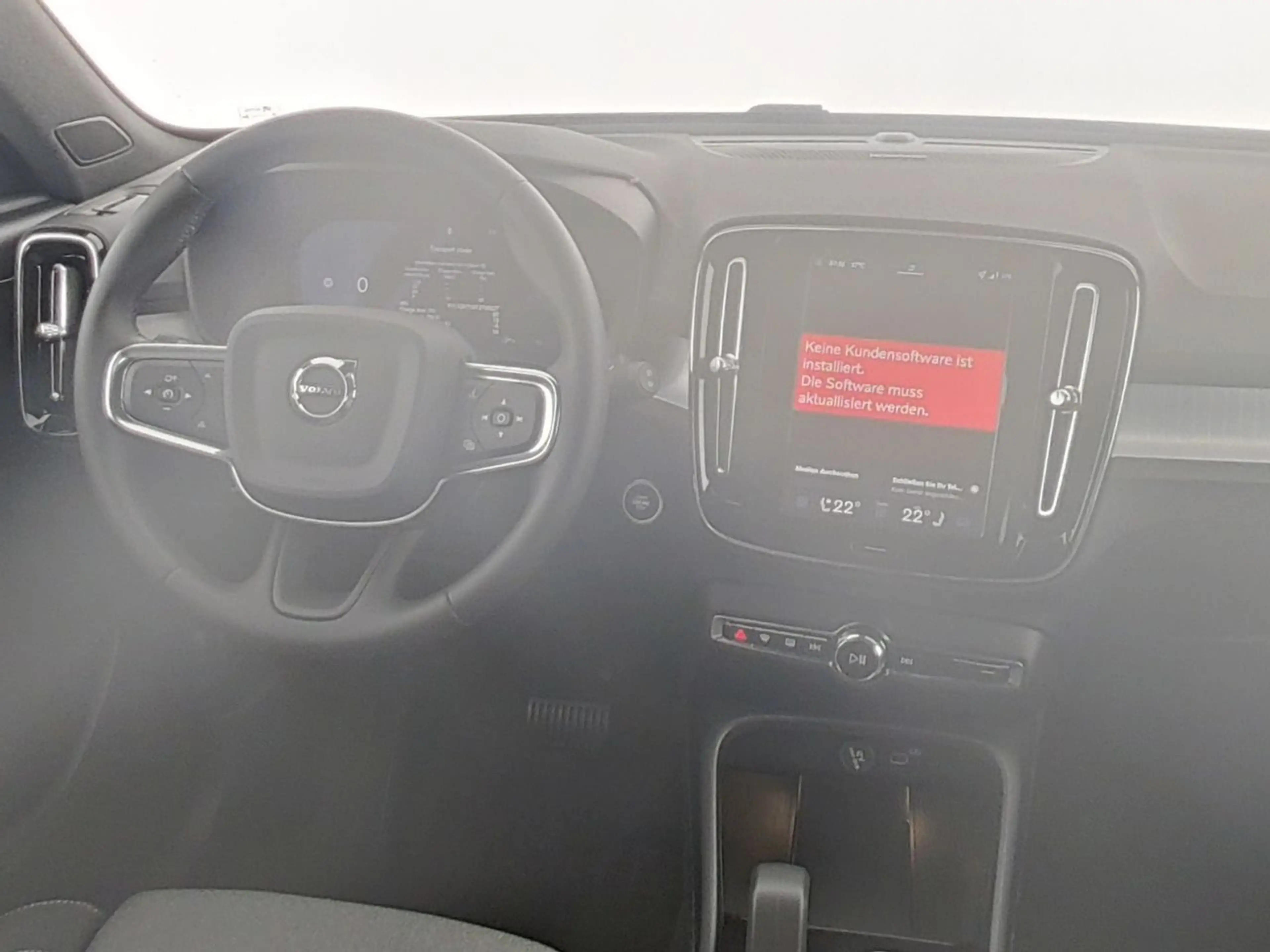 Volvo XC40 B4 Plus Dark 2WD !! STANDHZG. + 360° !! — photo 9