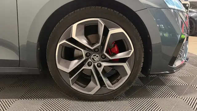 Skoda Octavia view 13
