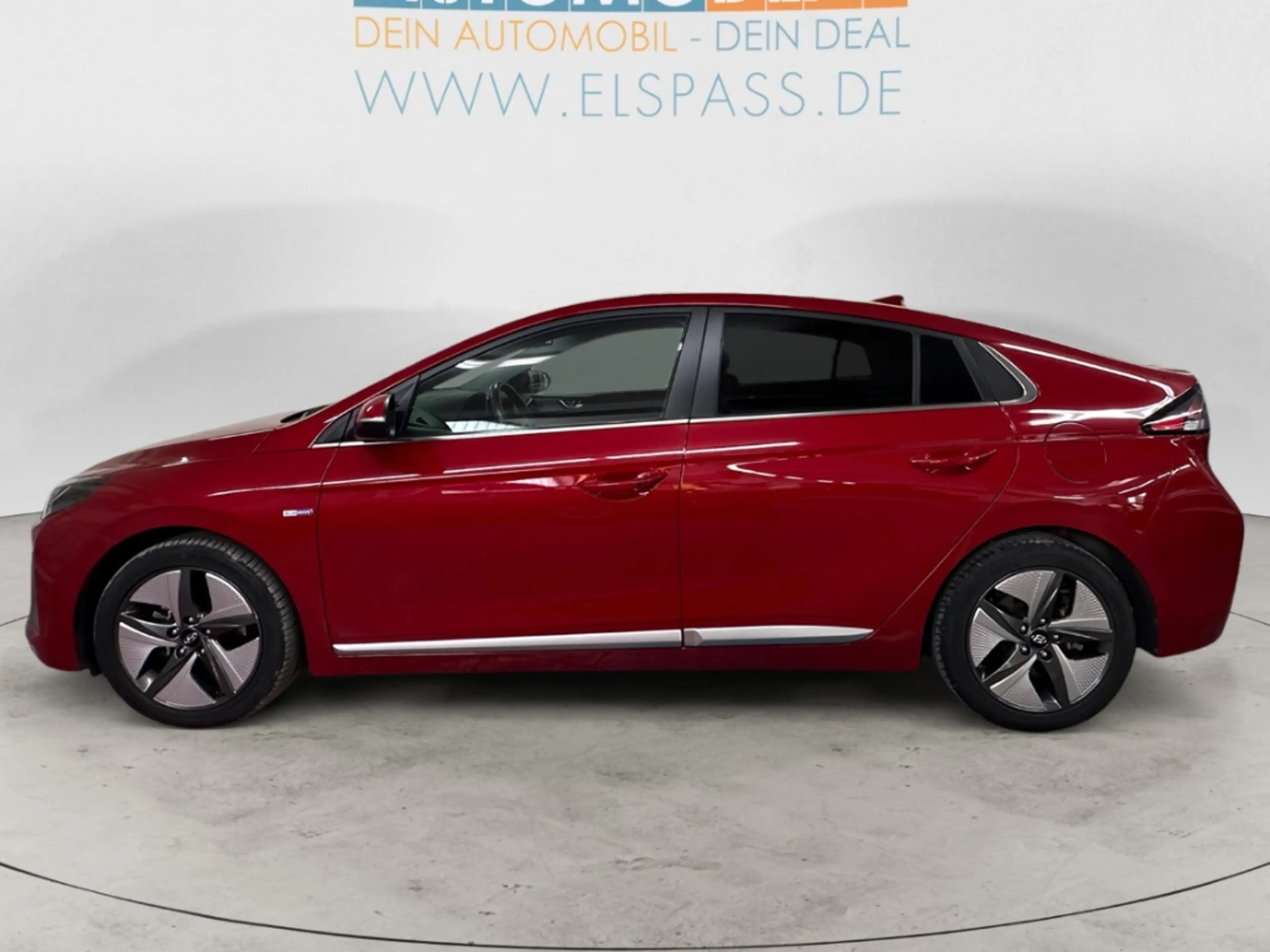 Hyundai IONIQ Premium GDI AUTOMATIK NAV LED DIG-DISPLAY KAMERA A — photo 8
