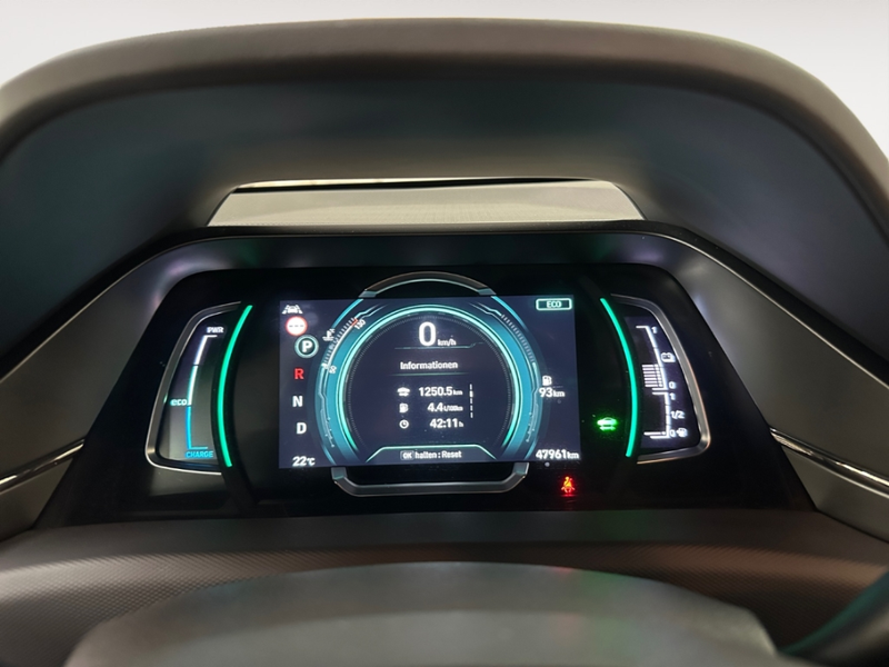 Hyundai IONIQ Premium GDI AUTOMATIK NAV LED DIG-DISPLAY KAMERA A — photo 11