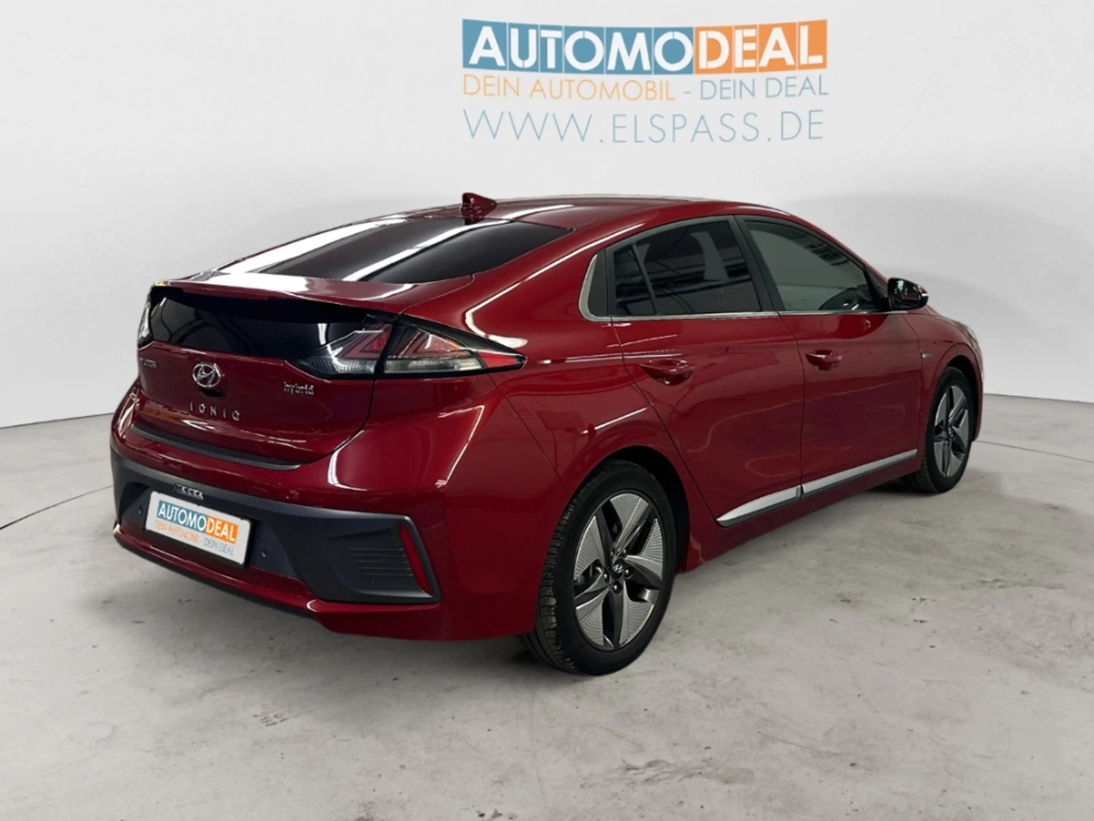 Hyundai IONIQ Premium GDI AUTOMATIK NAV LED DIG-DISPLAY KAMERA A — photo 5