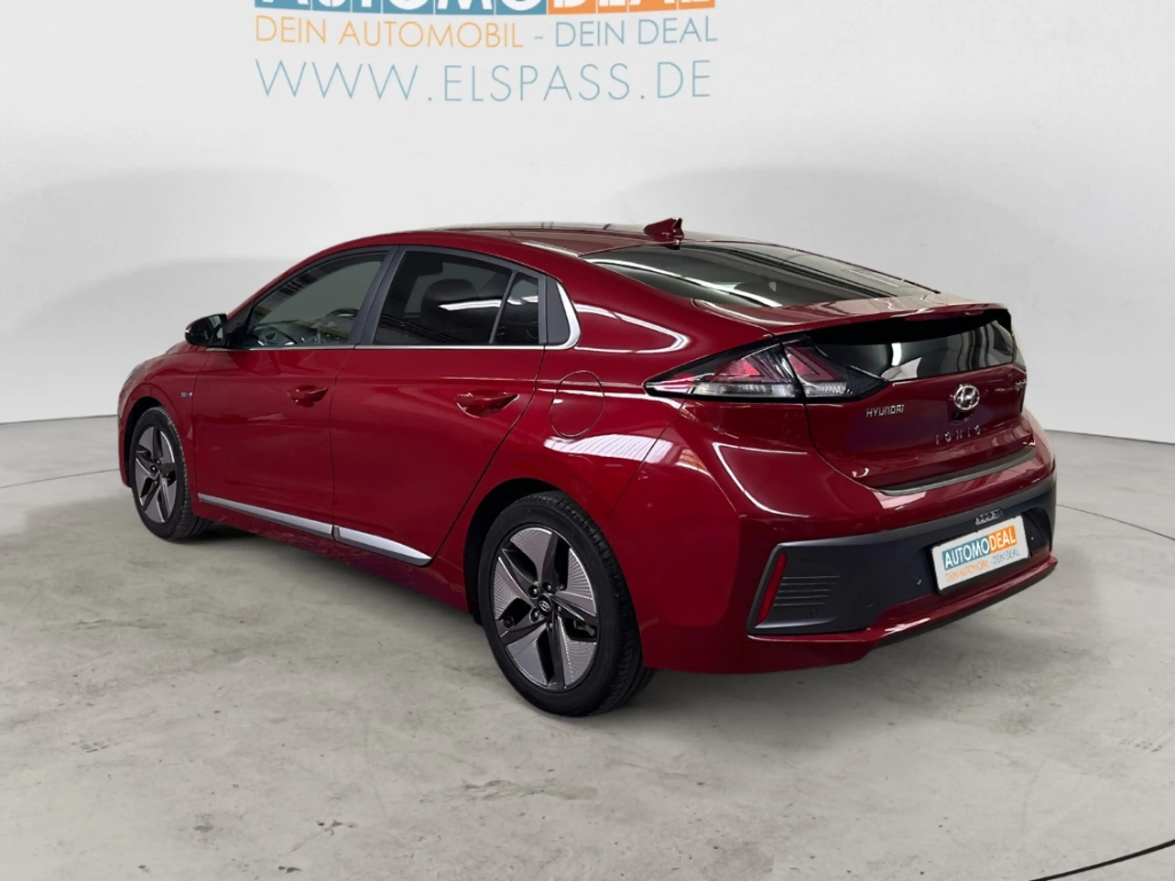 Hyundai IONIQ Premium GDI AUTOMATIK NAV LED DIG-DISPLAY KAMERA A — photo 7