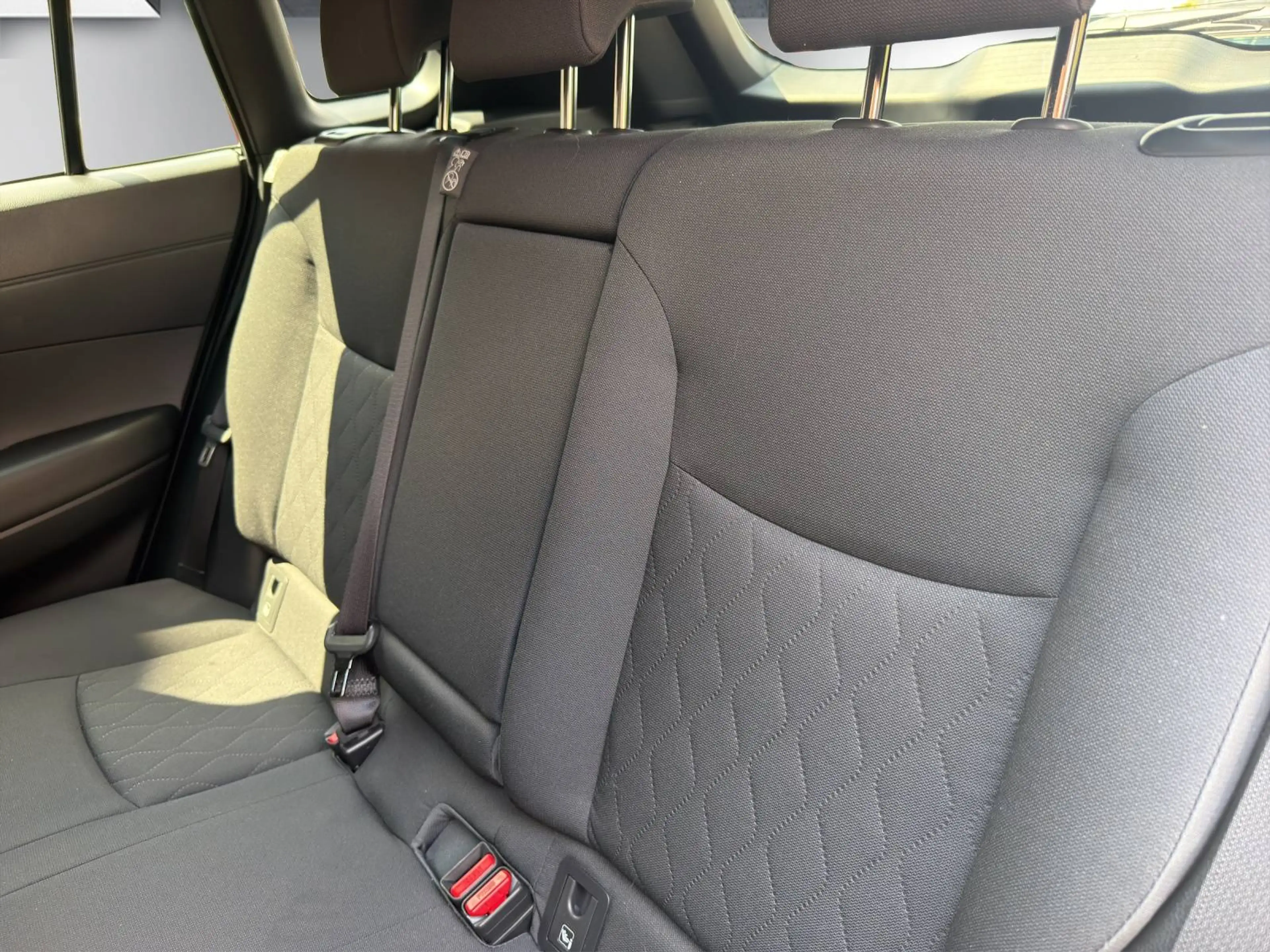 Toyota Corolla Cross Corolla Cross Hybrid 1.8 Style — photo 11