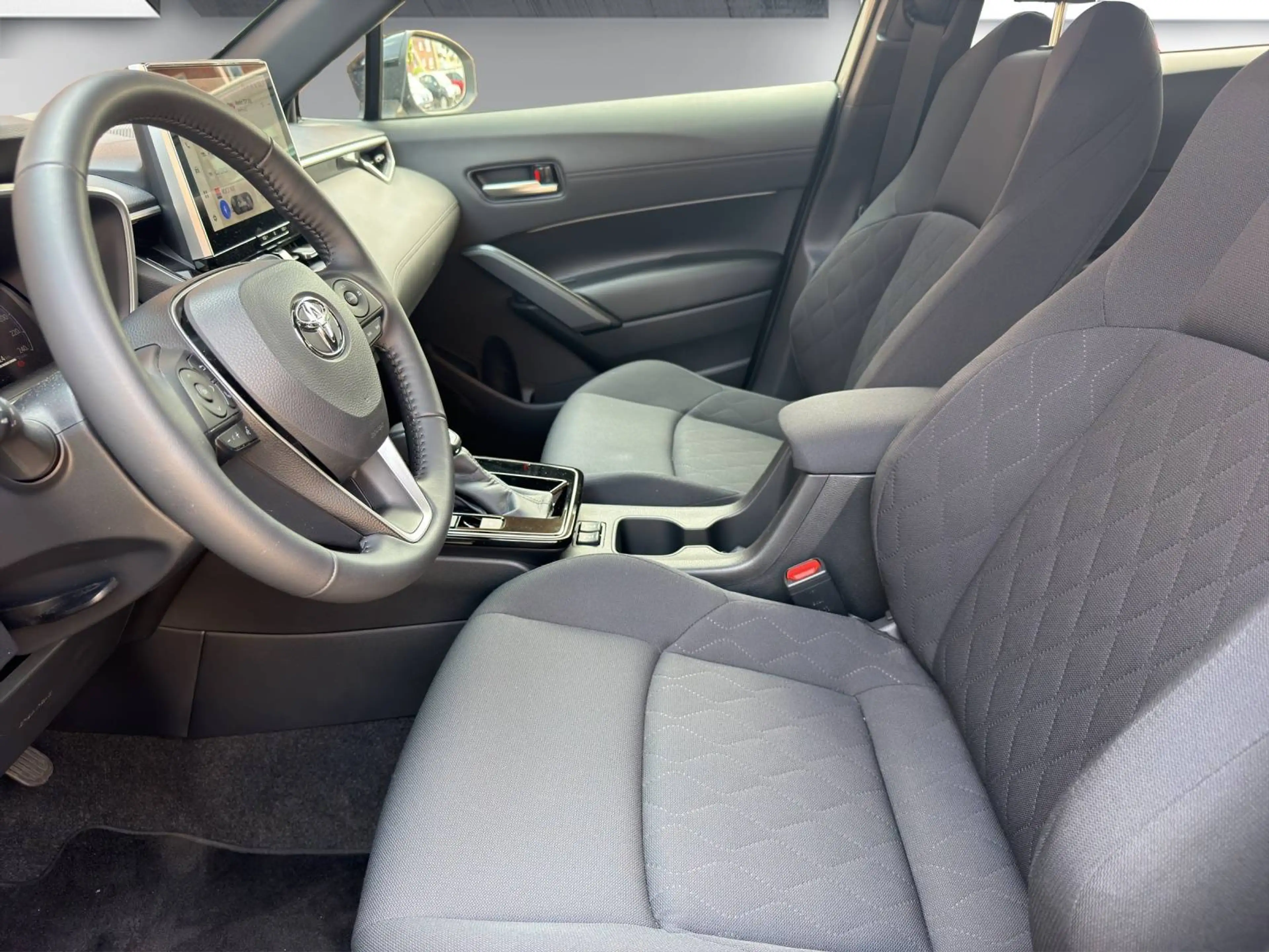 Toyota Corolla Cross Corolla Cross Hybrid 1.8 Style — photo 9