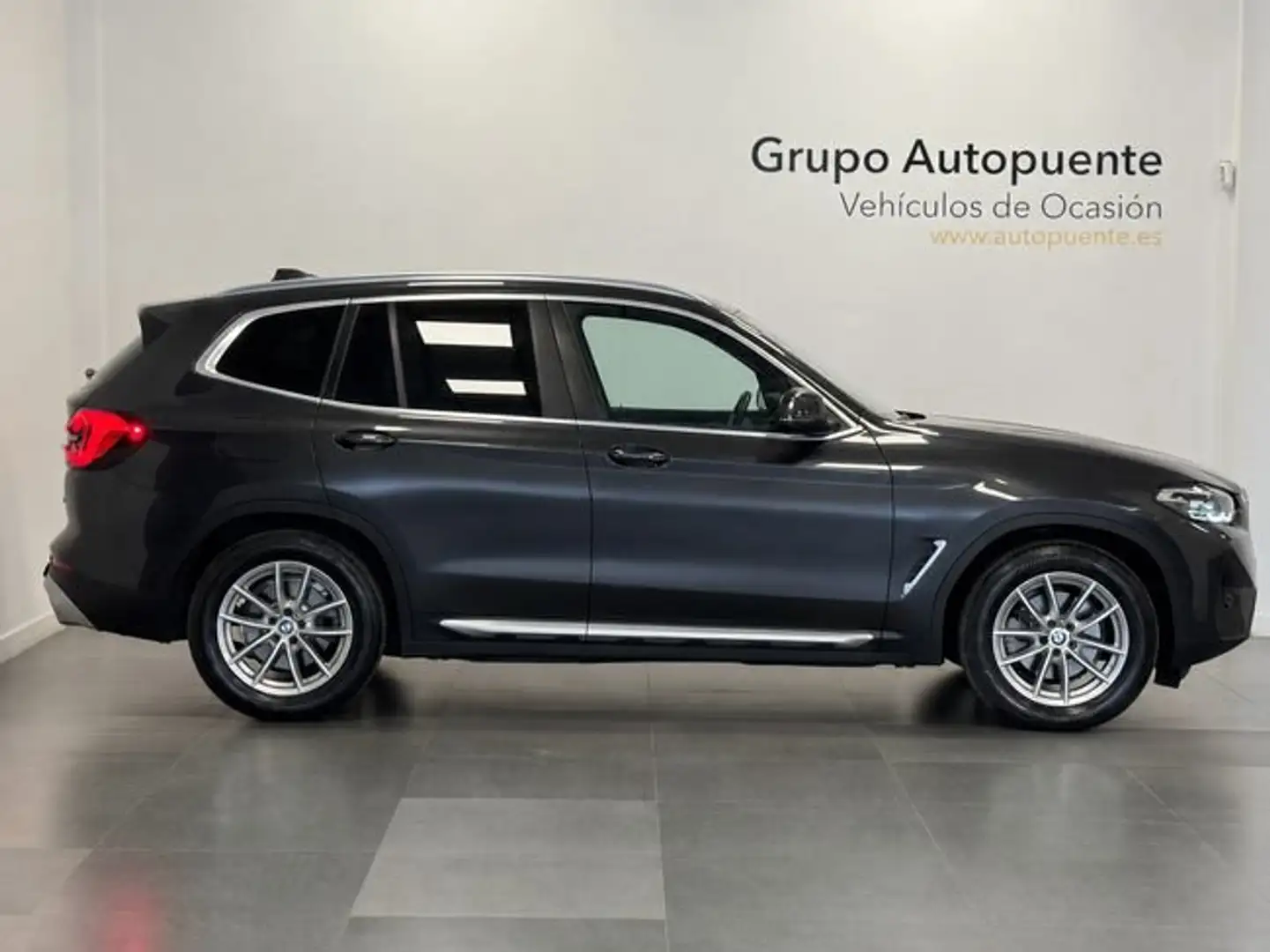BMW X3 XLINE XDRIVE 20D Gris - 2